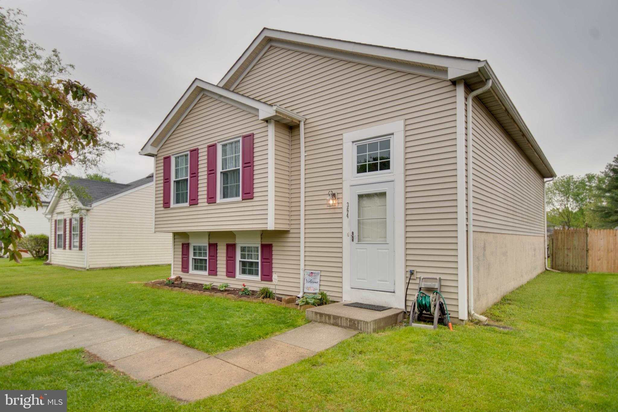 HILLSDALE - Residential