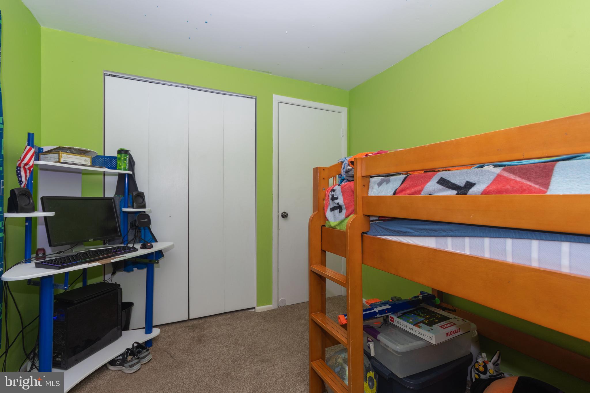 HILLSDALE - Residential