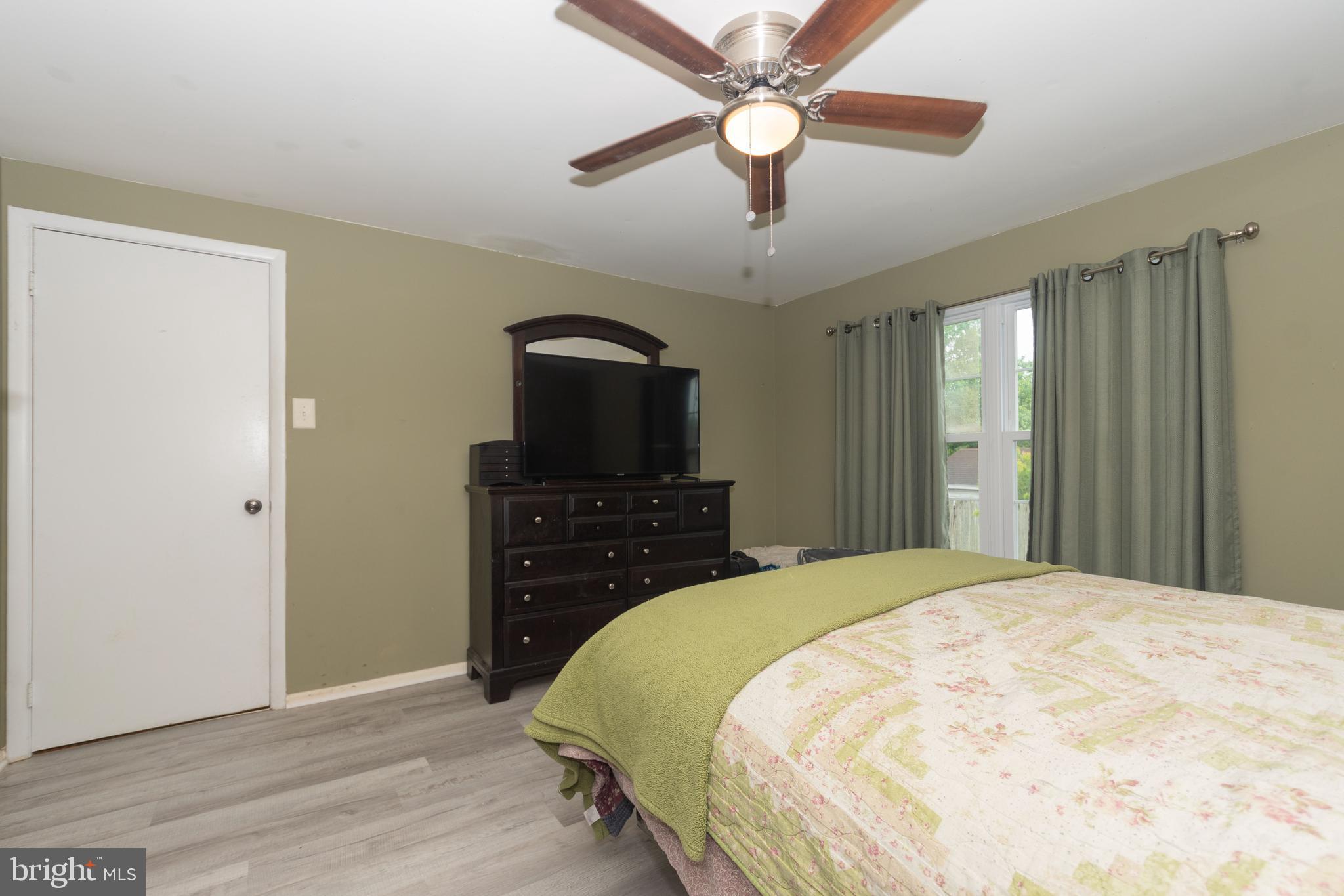 HILLSDALE - Residential