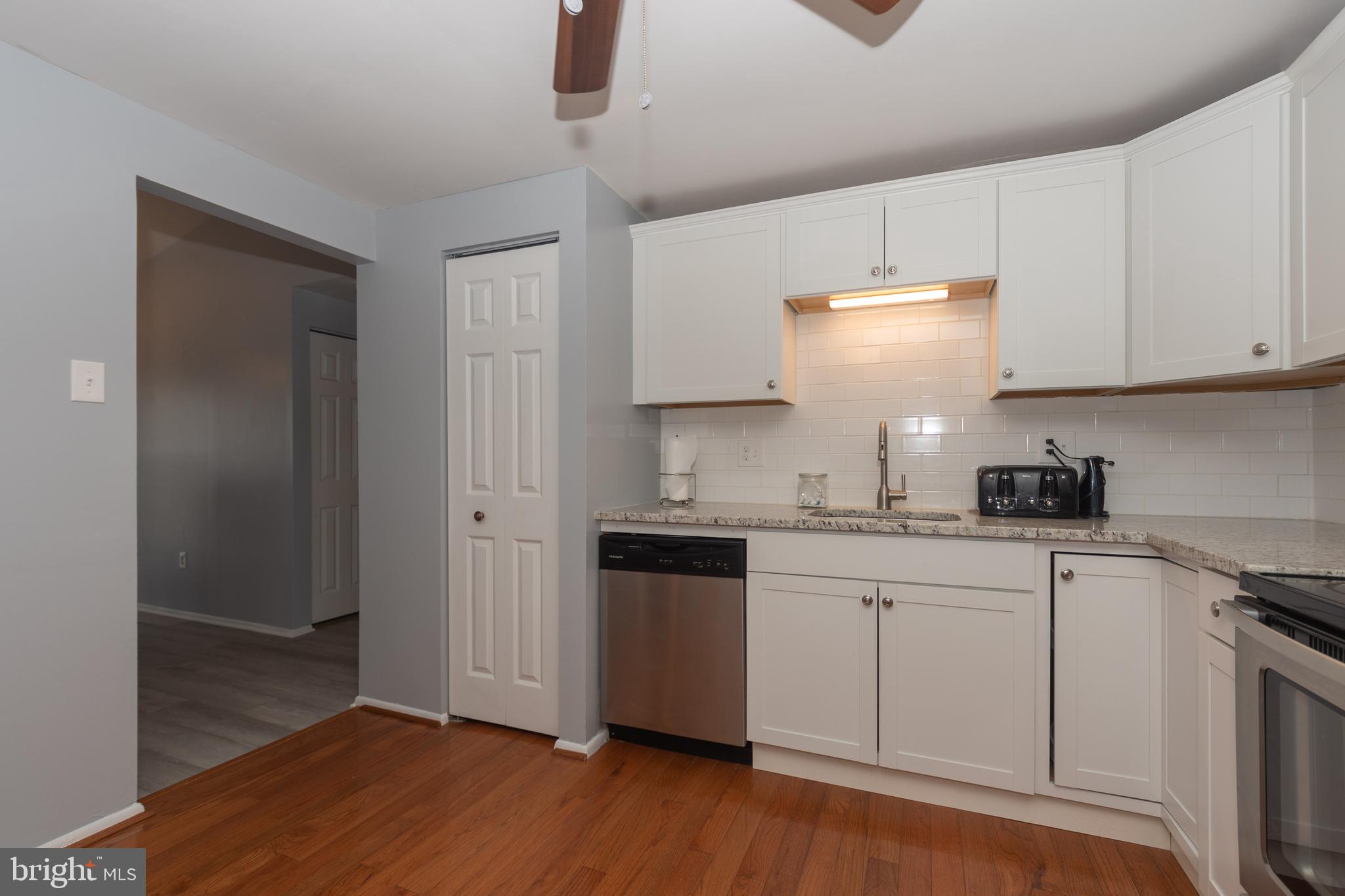 HILLSDALE - Residential