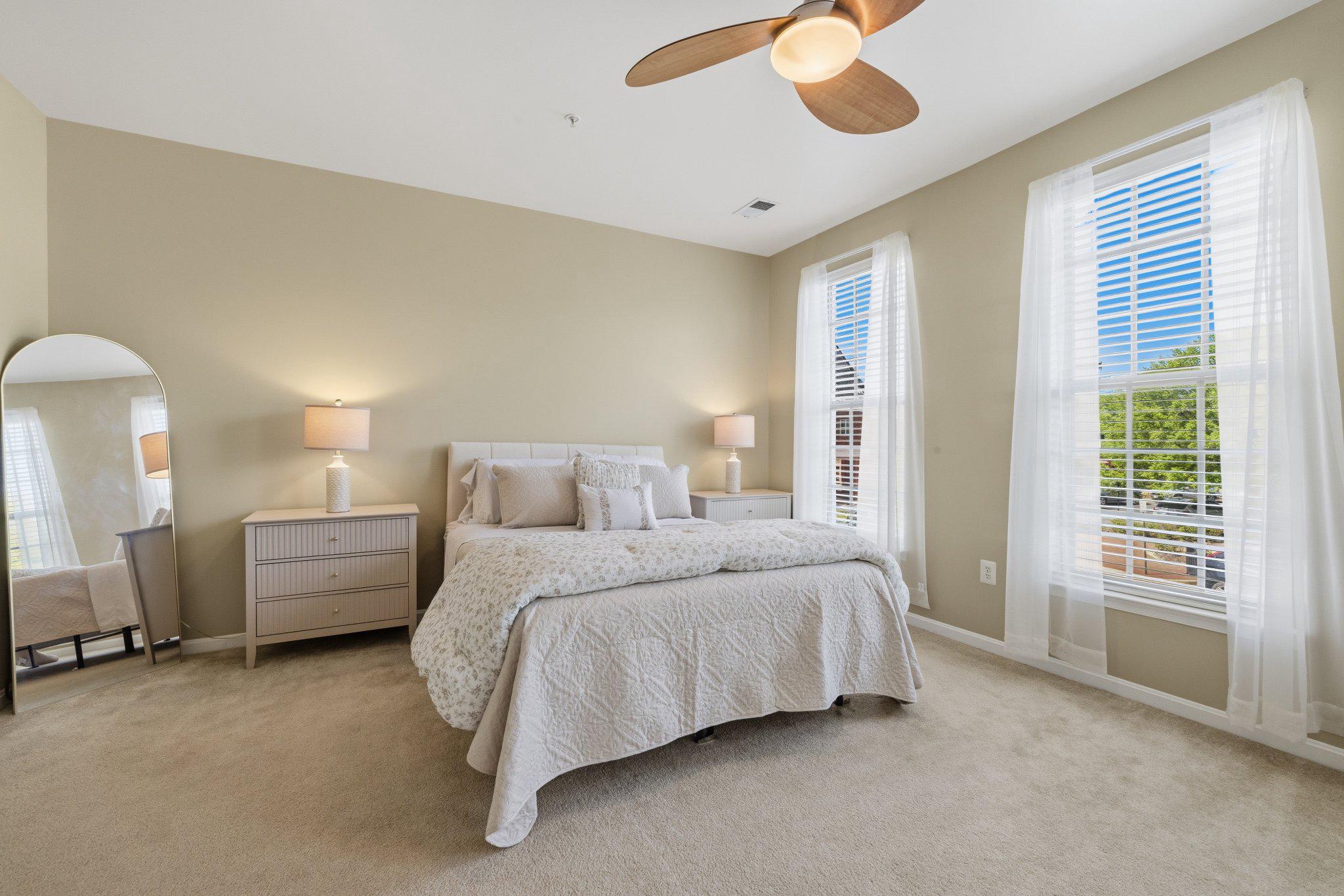 MADISON CRESCENT CONDOMINIUM - Residential