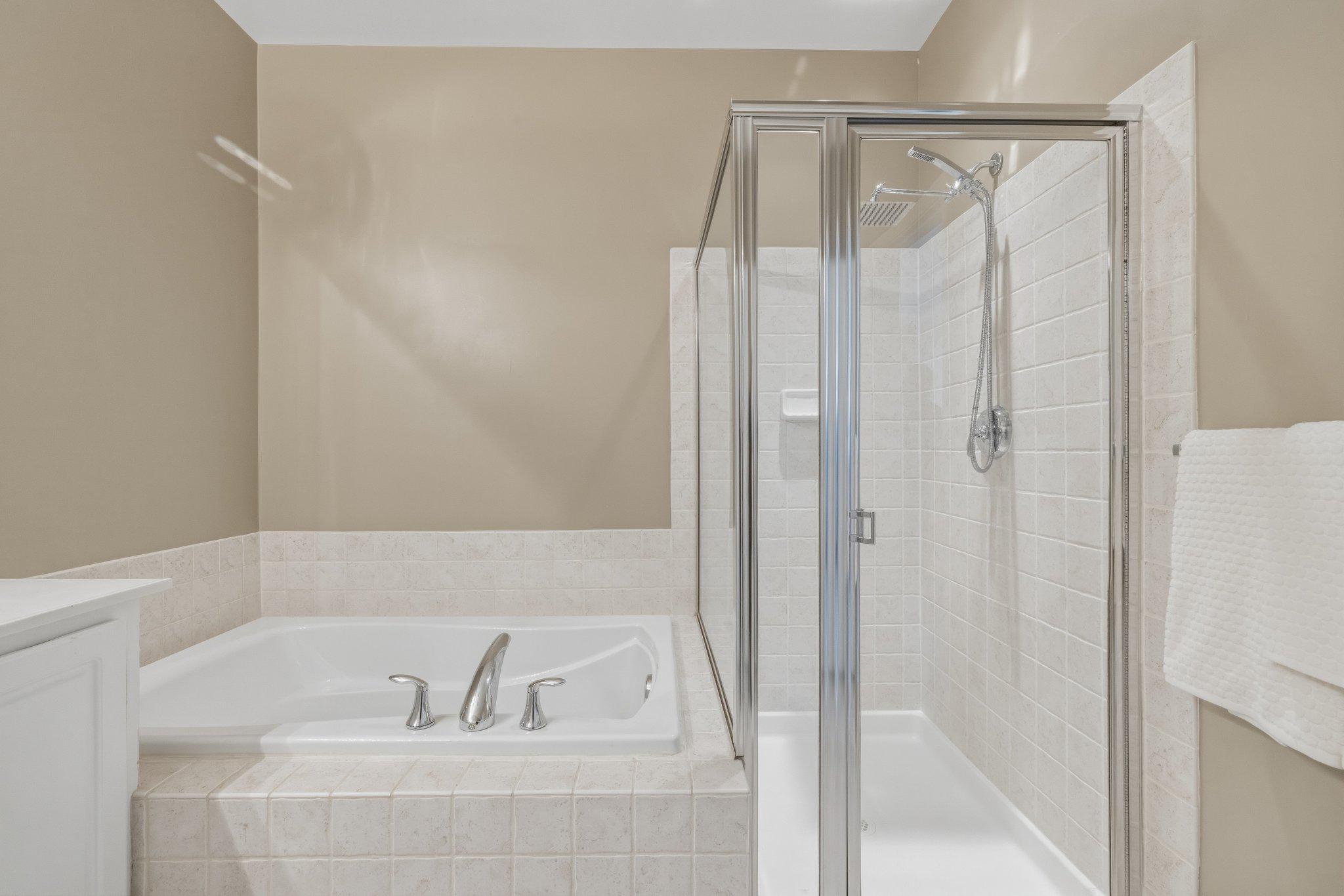 MADISON CRESCENT CONDOMINIUM - Residential