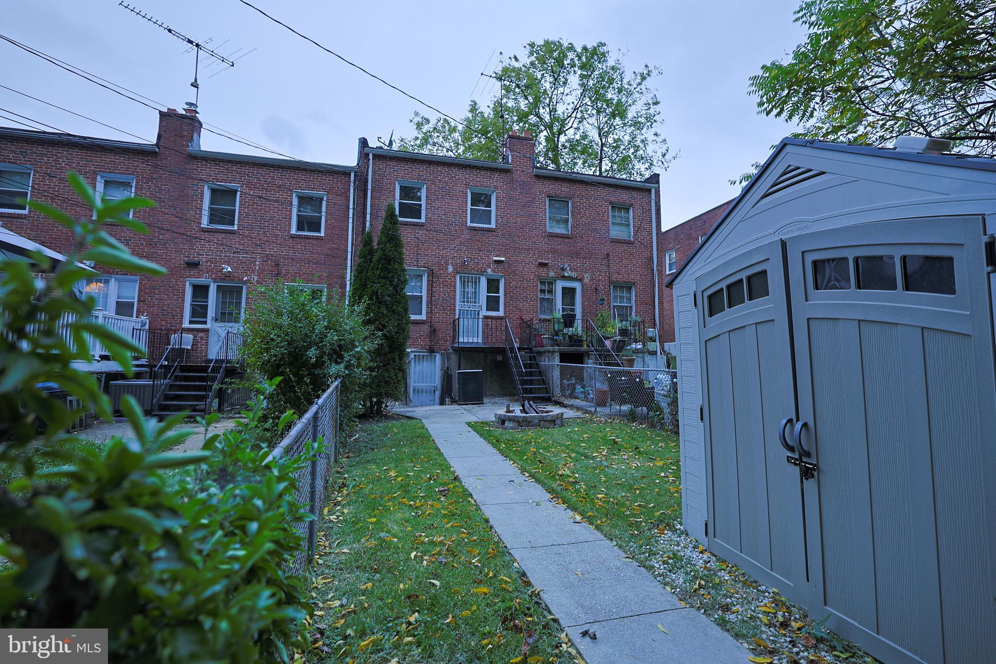 FLANNERY LANE - Residential