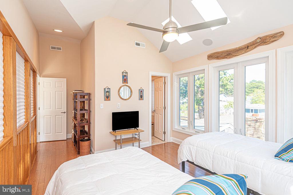 SOUTH BETHANY HARBOR - Residential