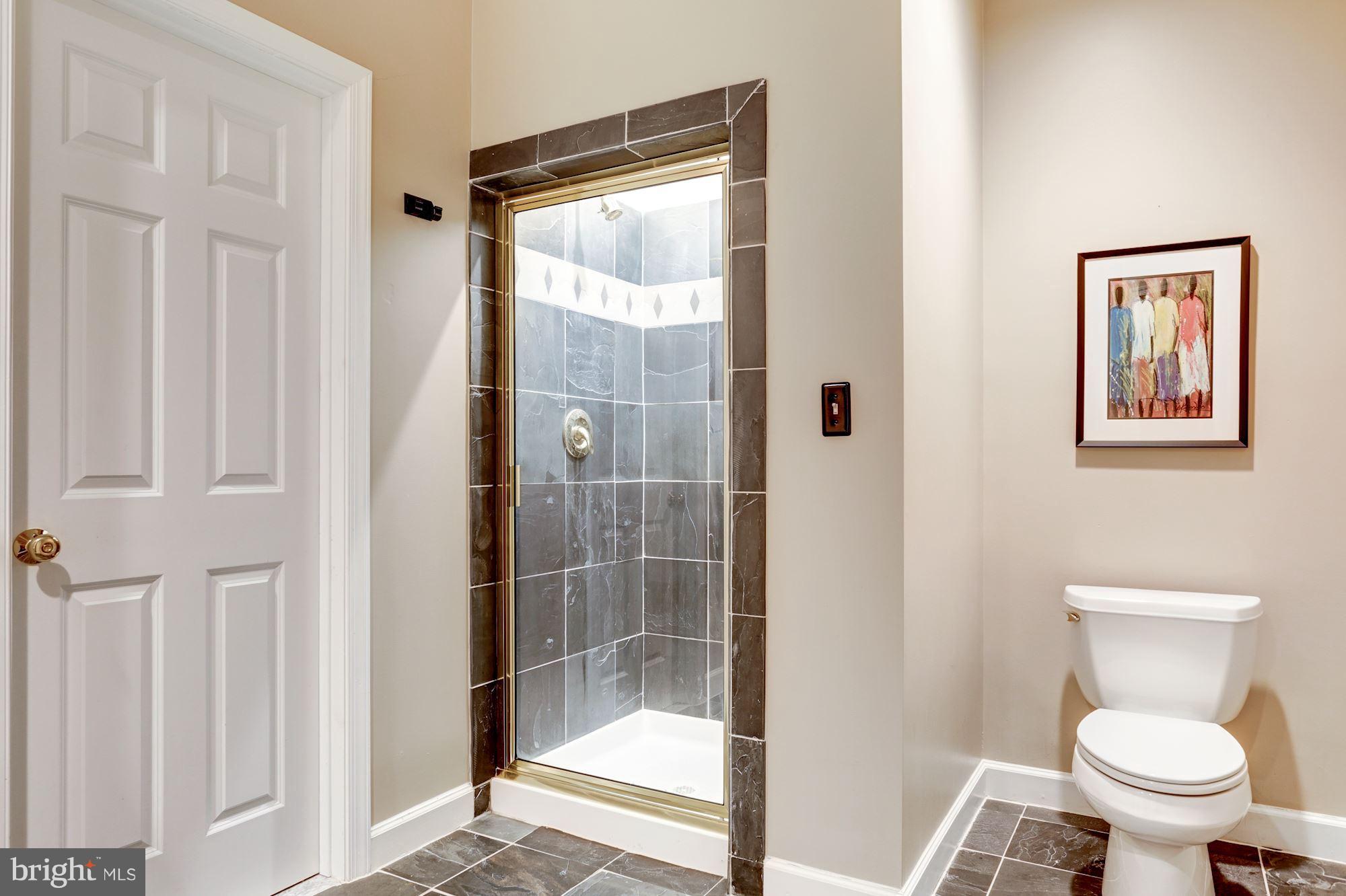 RIVER FALLS - Residential