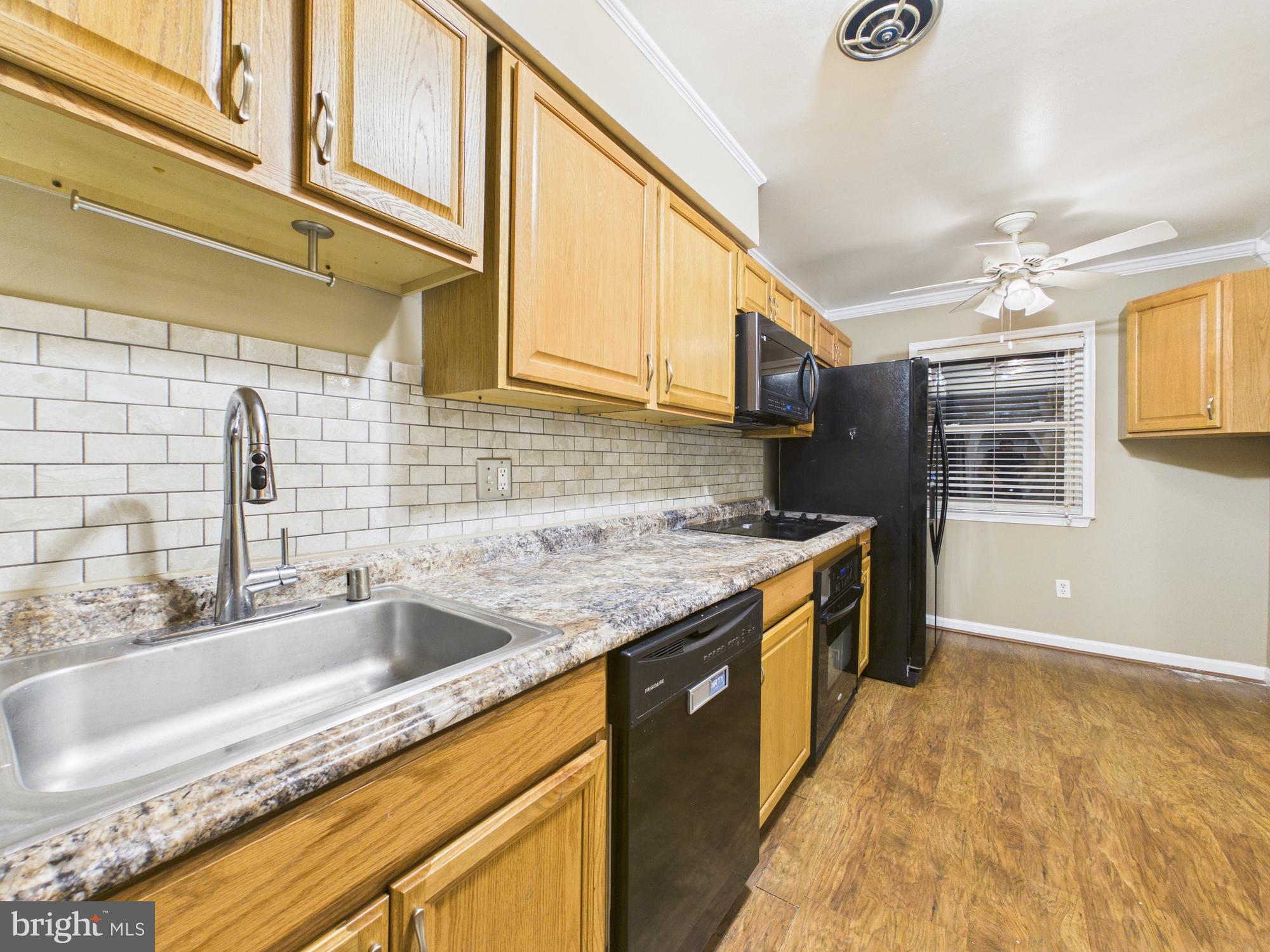 DALE CITY - Residential