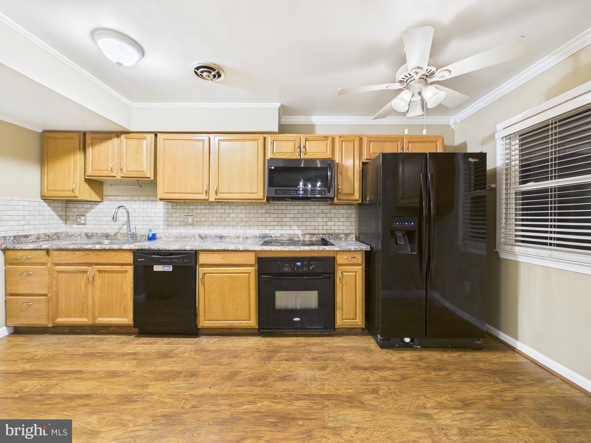 DALE CITY - Residential