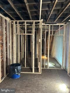 STRAWBERRY MANSION - Residential