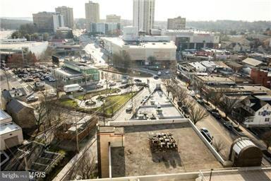 PENTHOUSE - Residential Lease