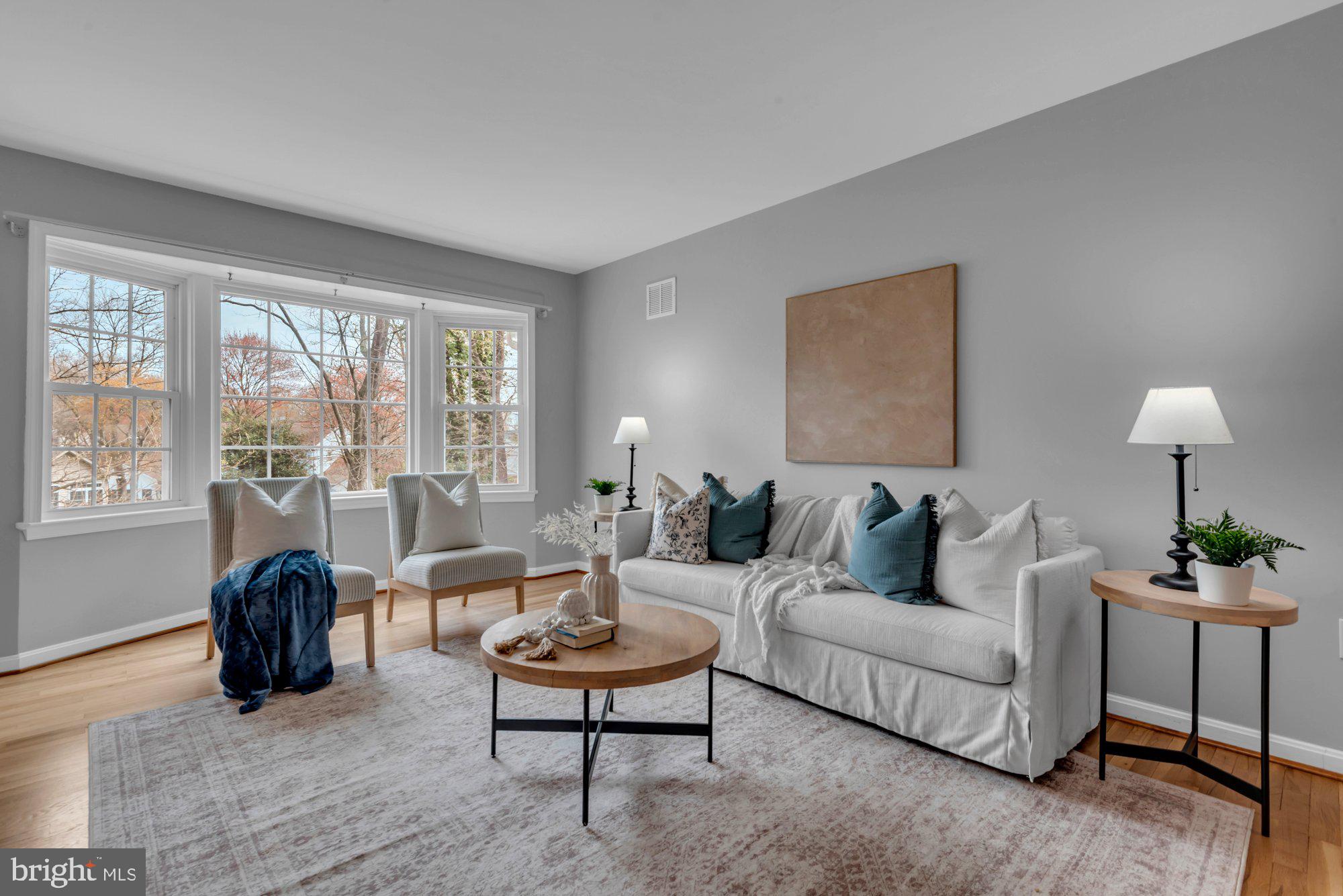 10115 CHICKADEE LANE