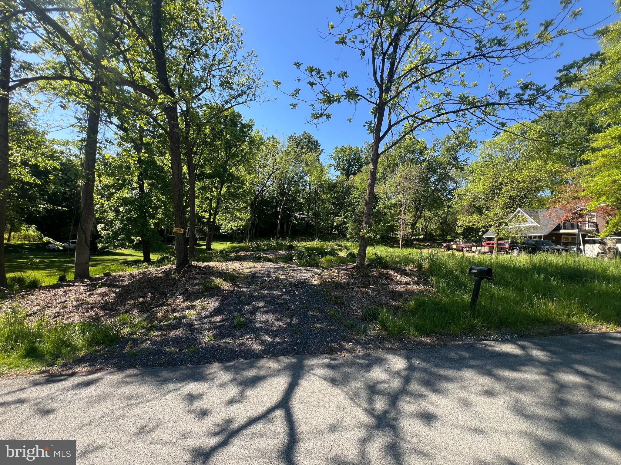 7 FAWN TRAIL