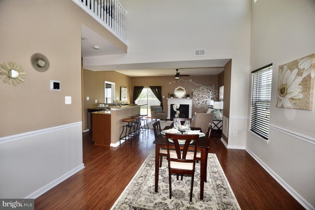 LAKELANDS AT EASTON - Residential