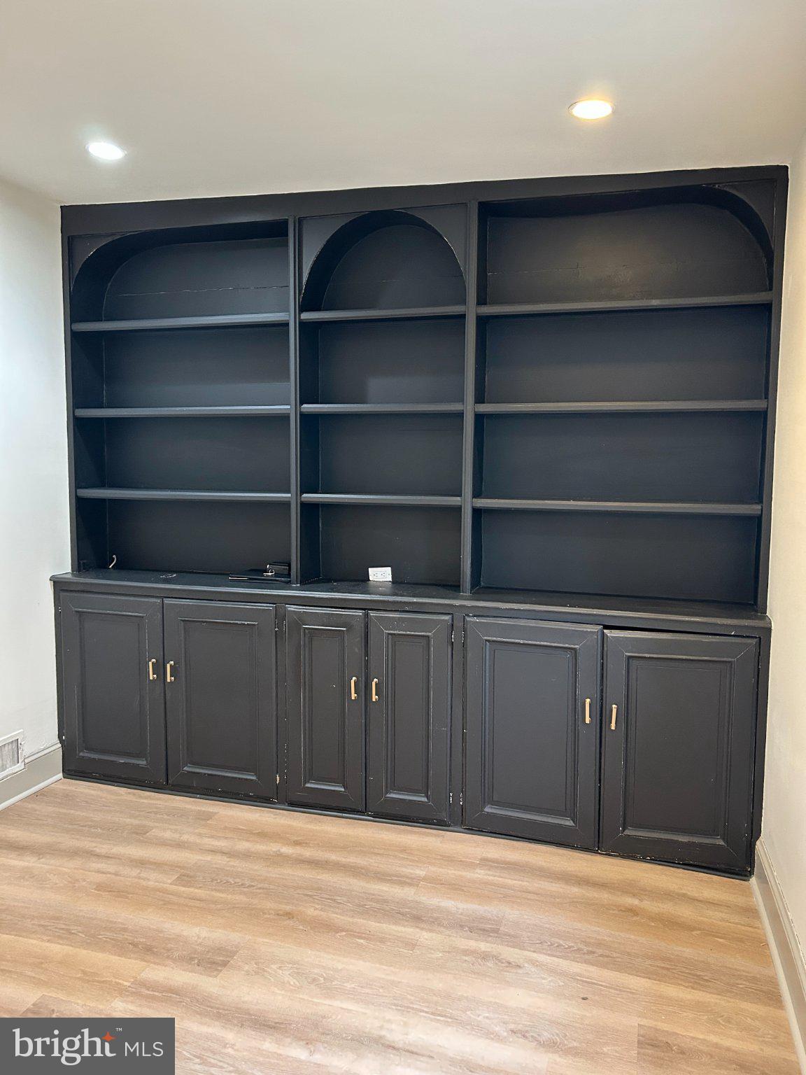 ELKINS PARK - Residential