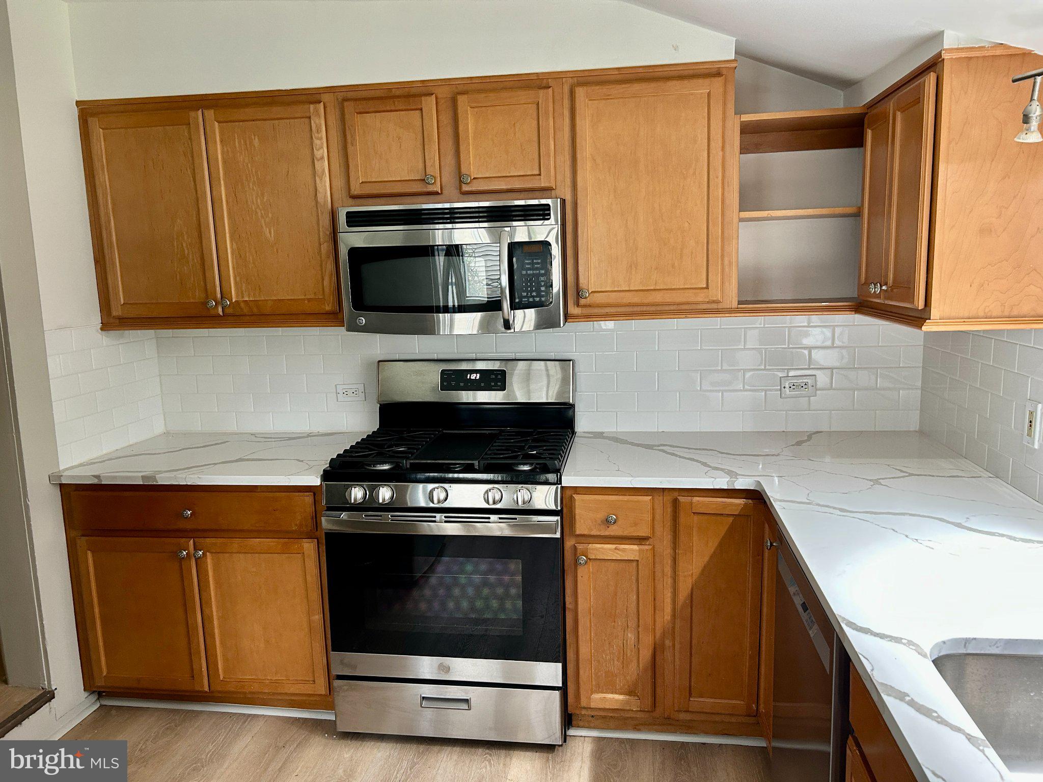 ELKINS PARK - Residential