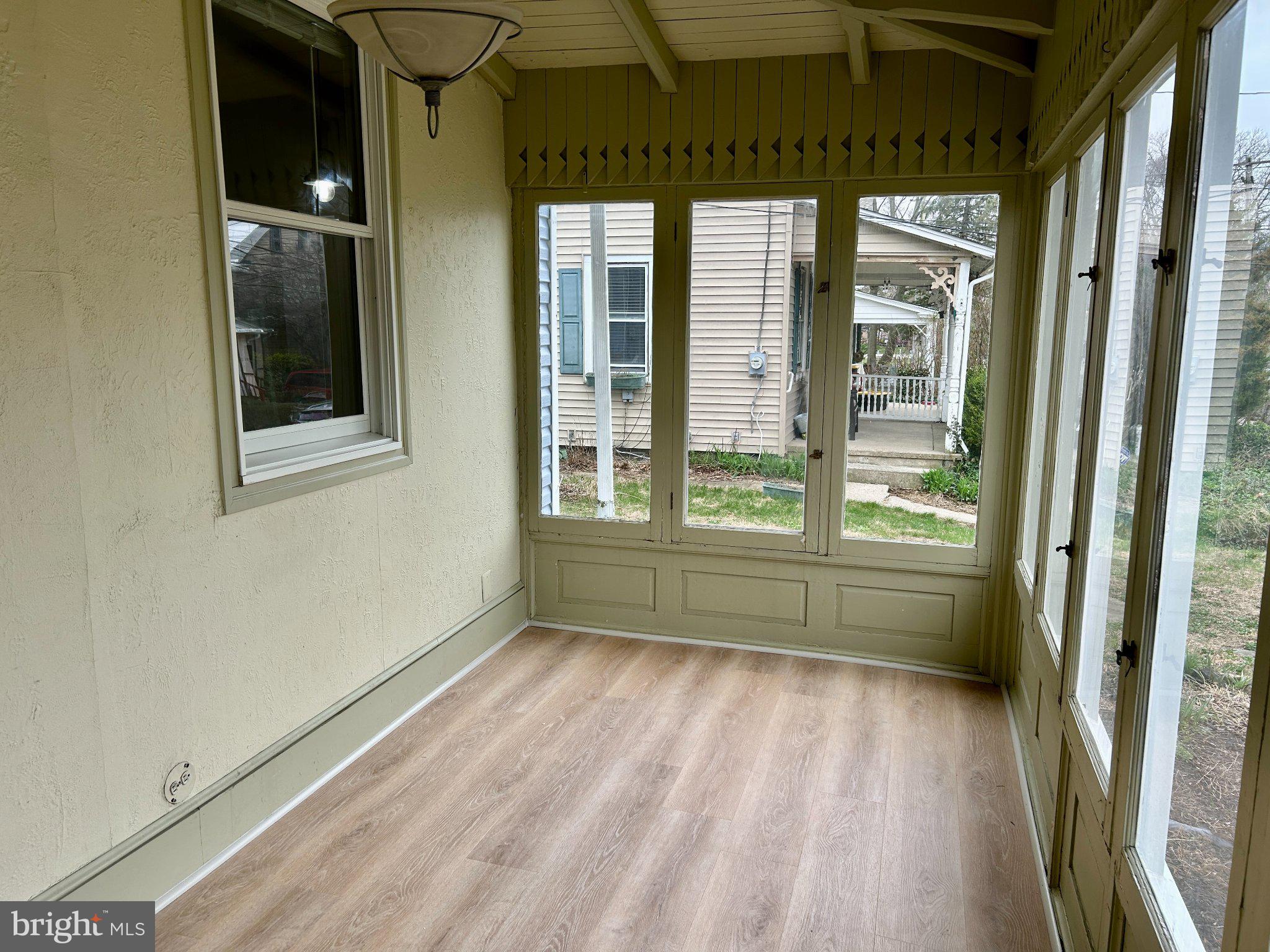 ELKINS PARK - Residential