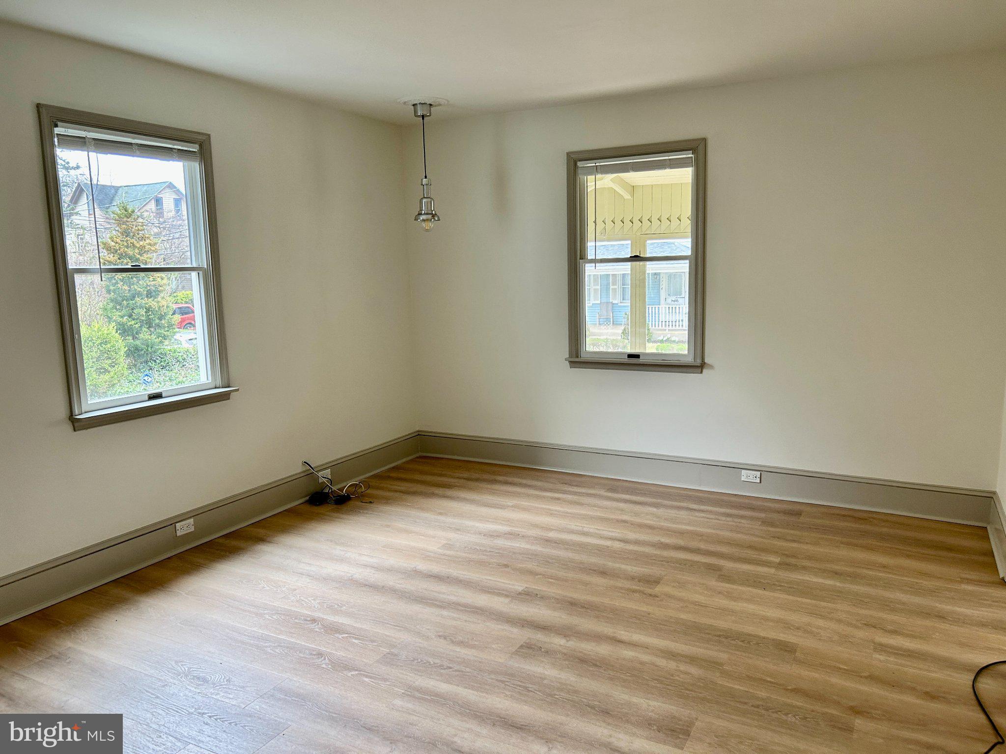 ELKINS PARK - Residential