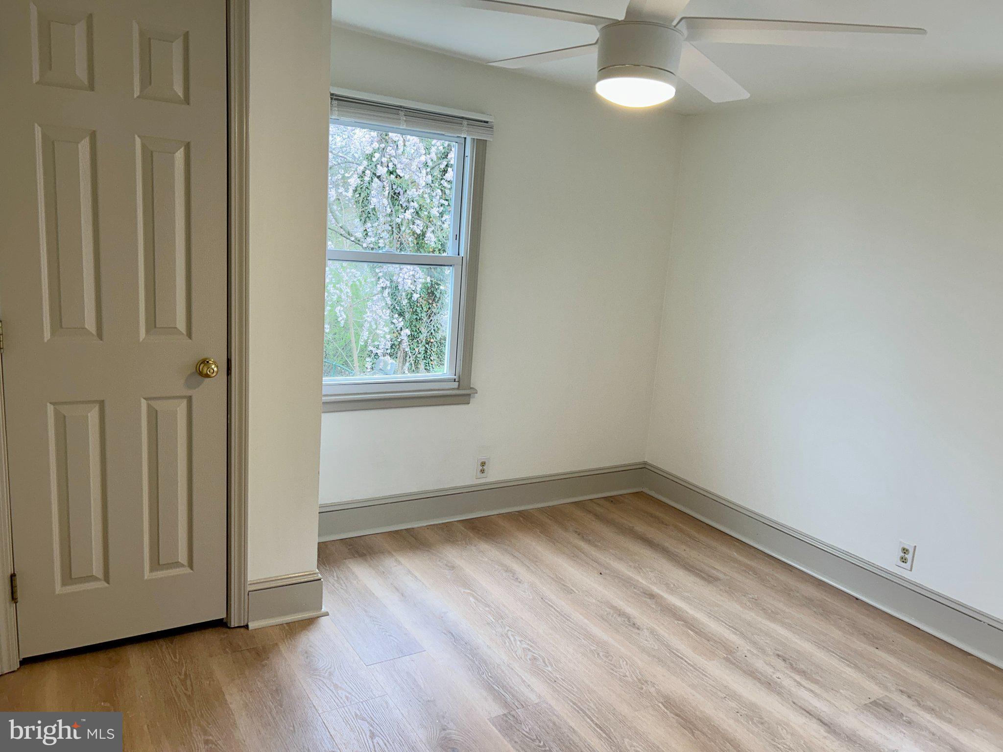 ELKINS PARK - Residential