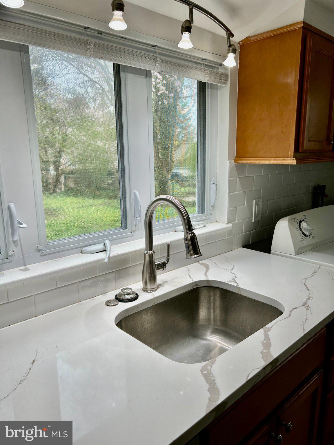 ELKINS PARK - Residential