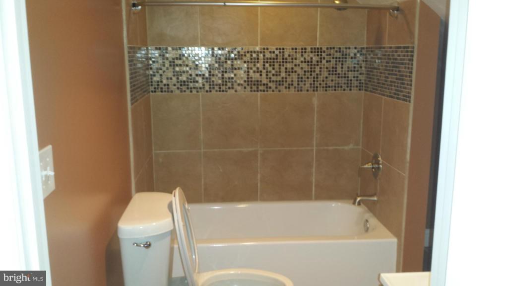 RANDALLSTOWN - Residential