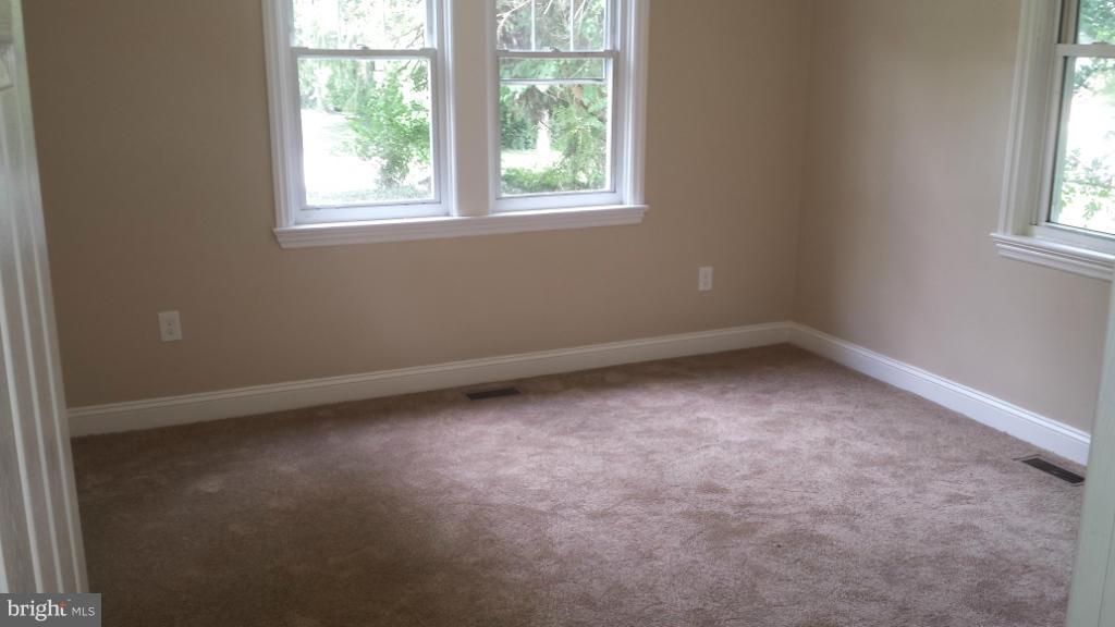 RANDALLSTOWN - Residential