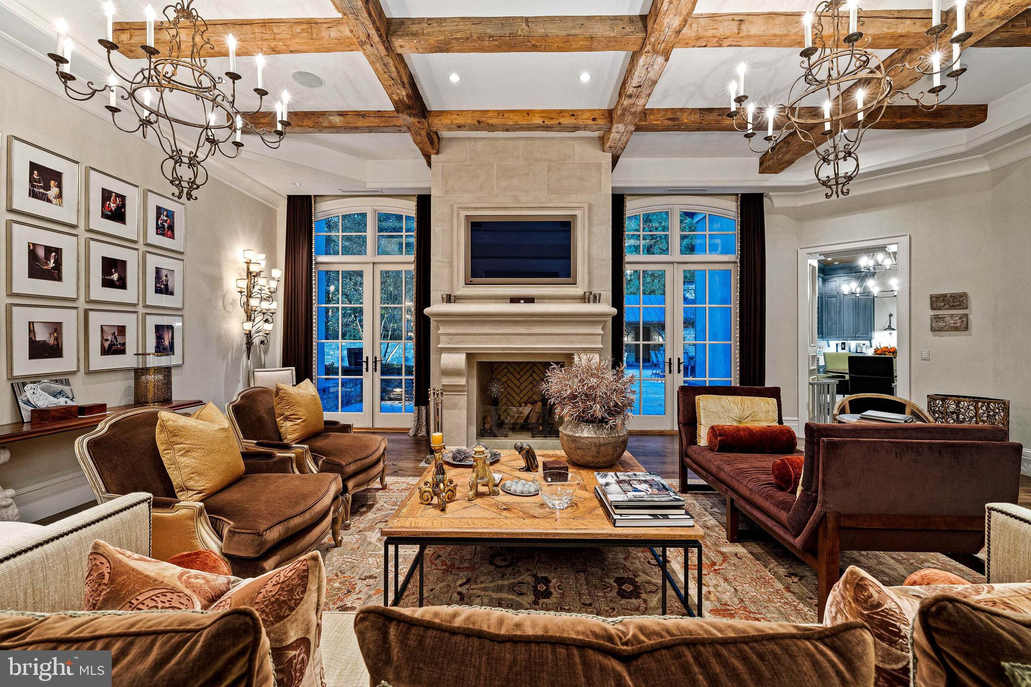 1208 SCOTTS KNOLL COURT