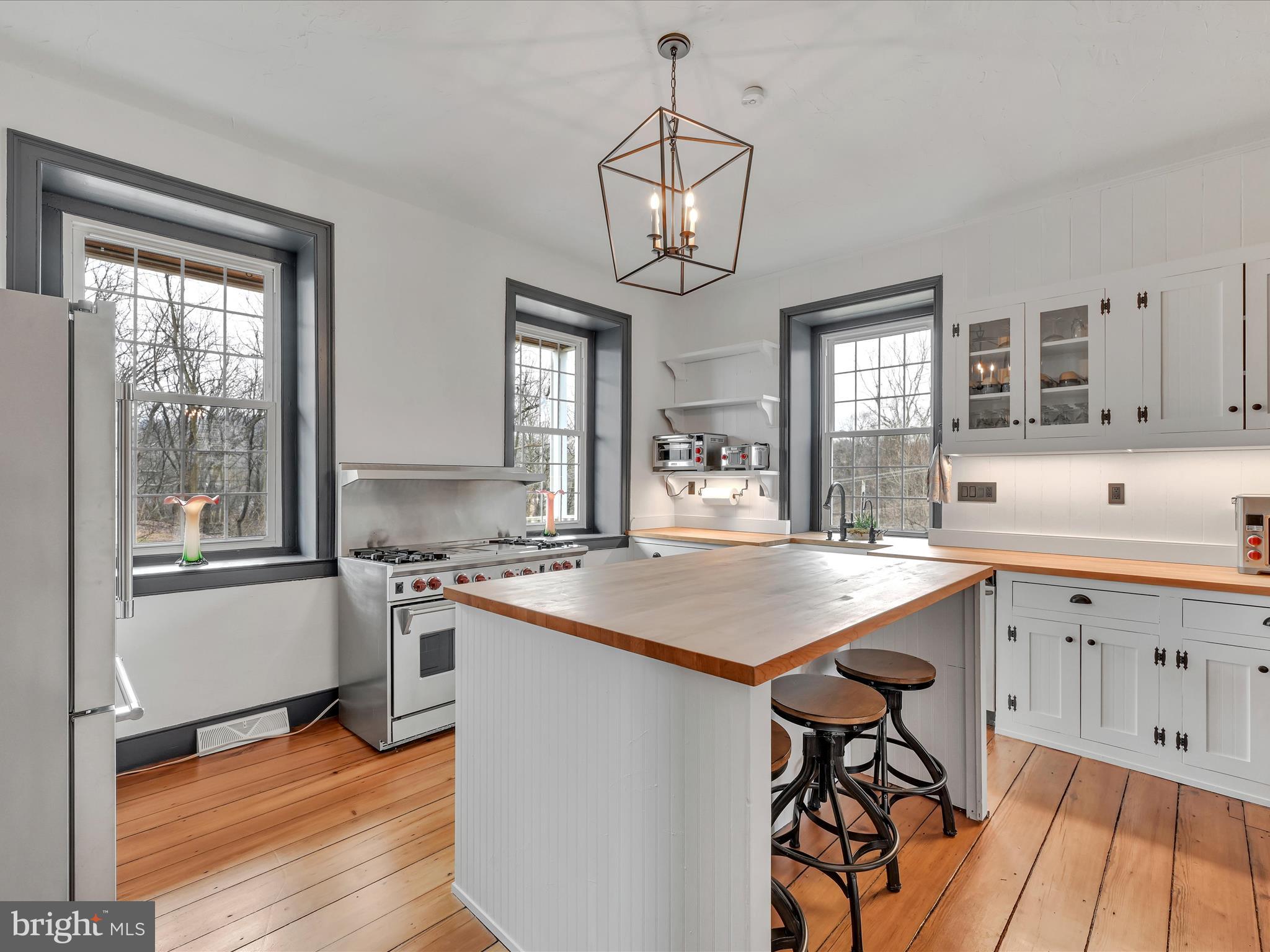 LOWER WINDSOR TWP - Residential