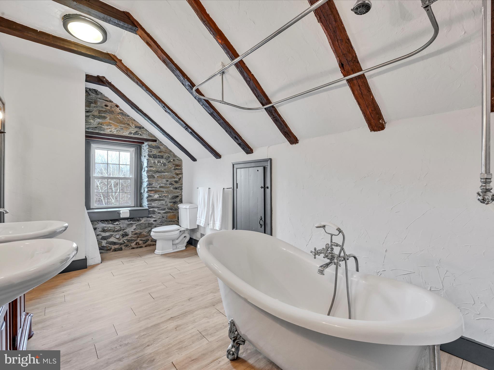 LOWER WINDSOR TWP - Residential