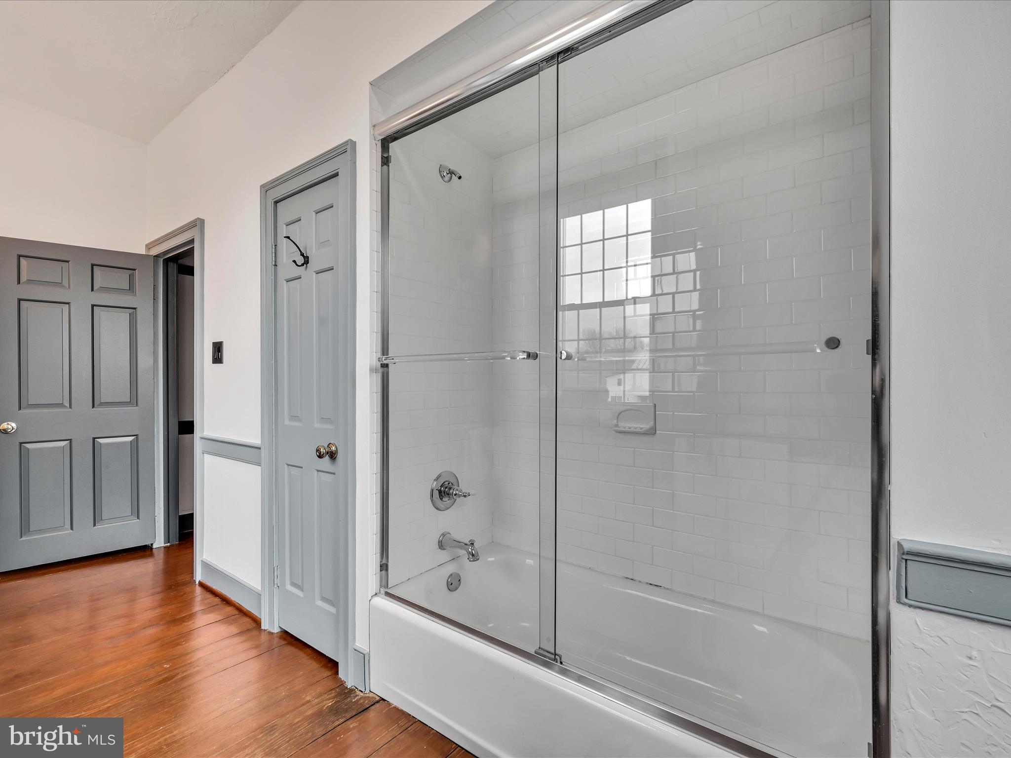 LOWER WINDSOR TWP - Residential