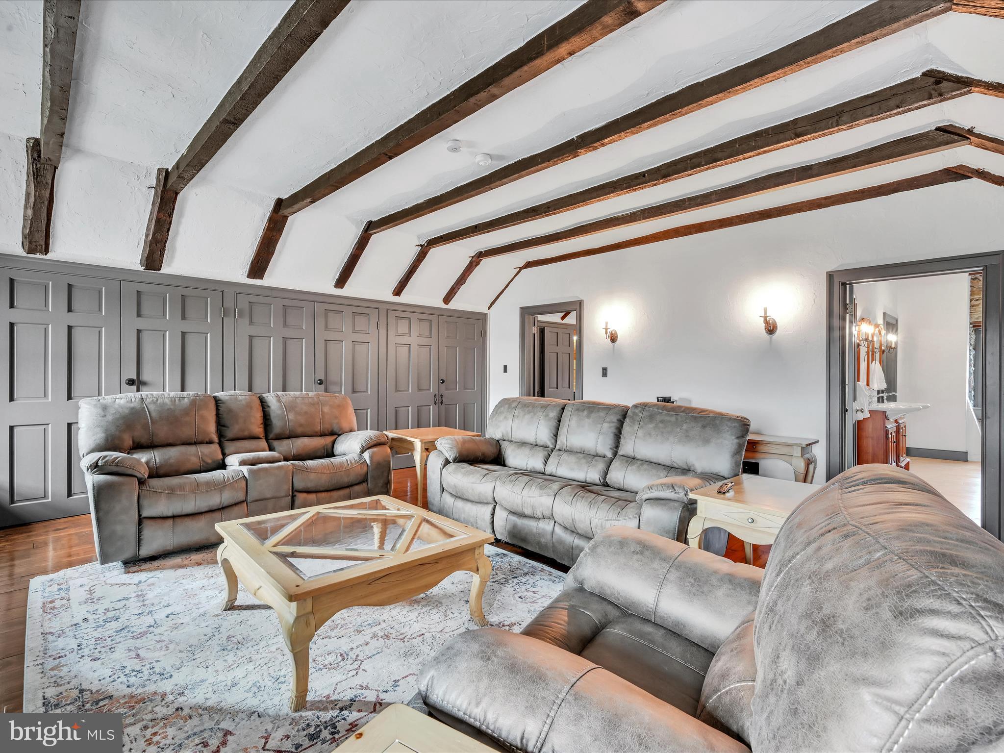 LOWER WINDSOR TWP - Residential