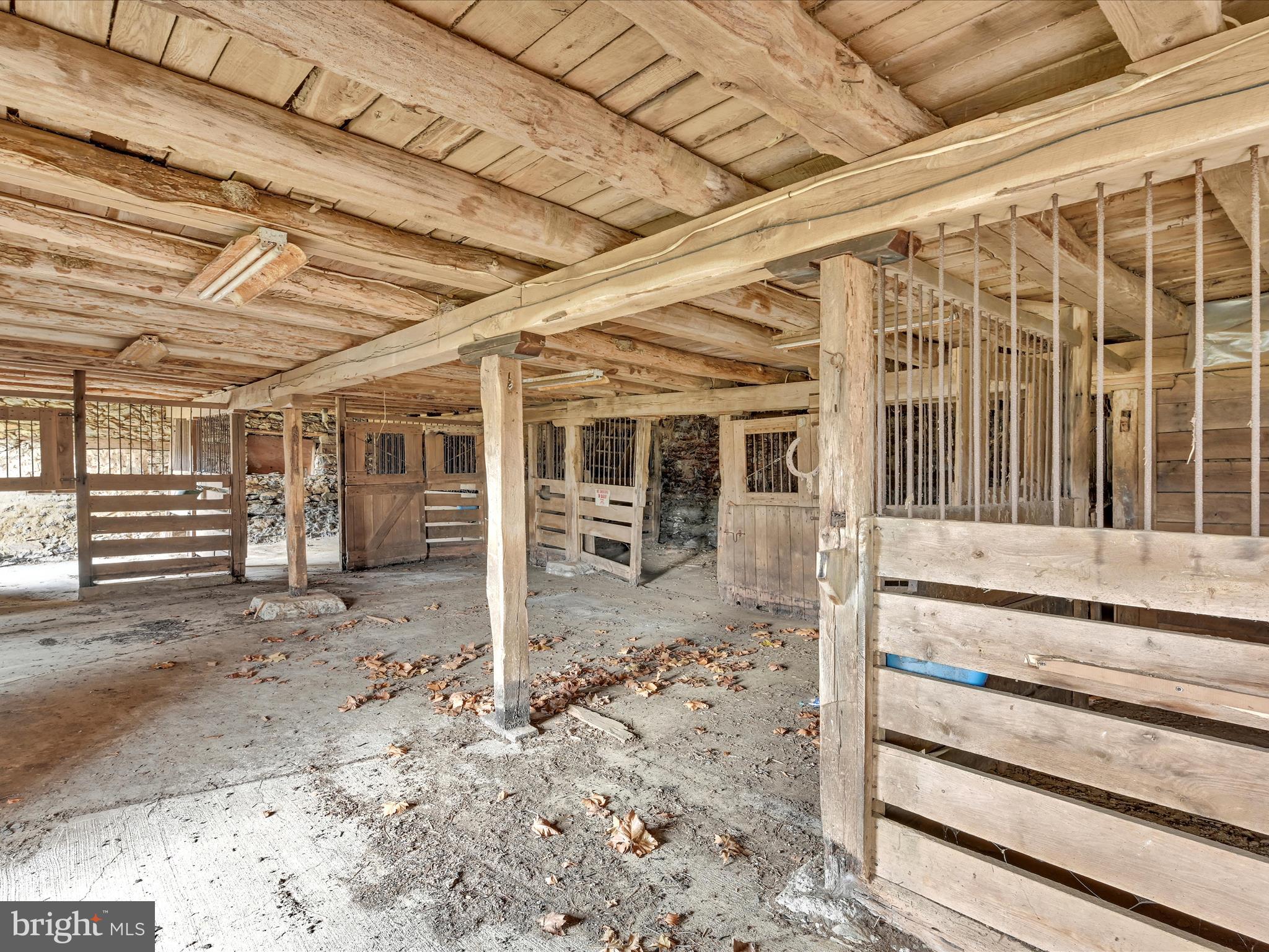 LOWER WINDSOR TWP - Residential