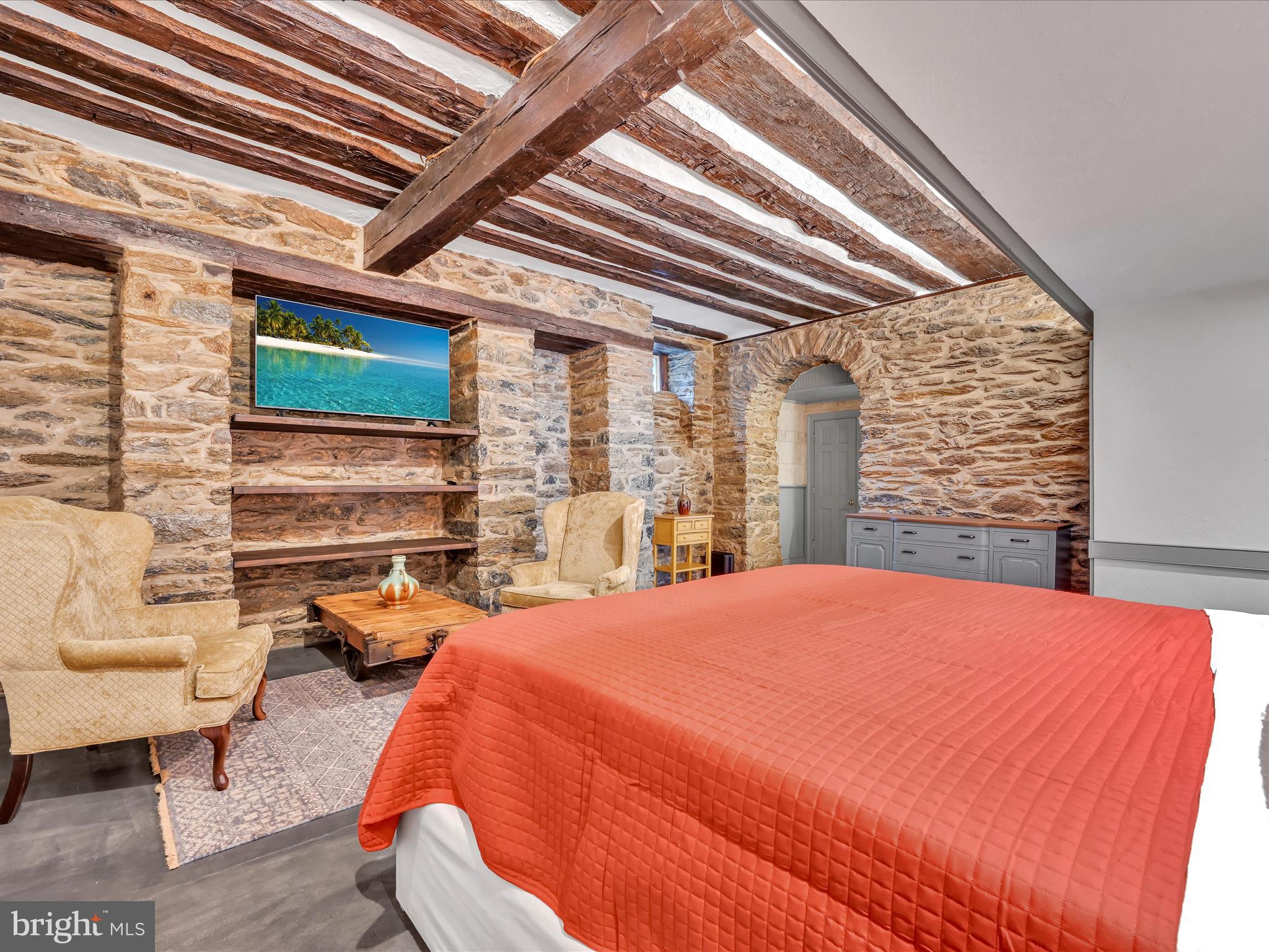 LOWER WINDSOR TWP - Residential