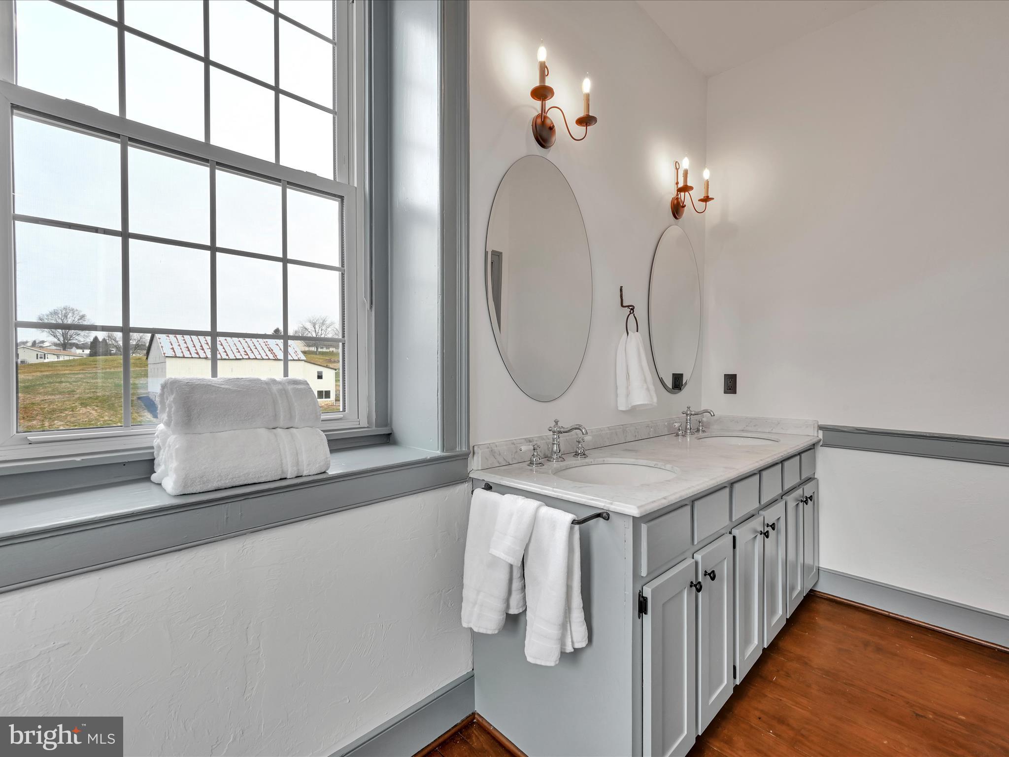 LOWER WINDSOR TWP - Residential