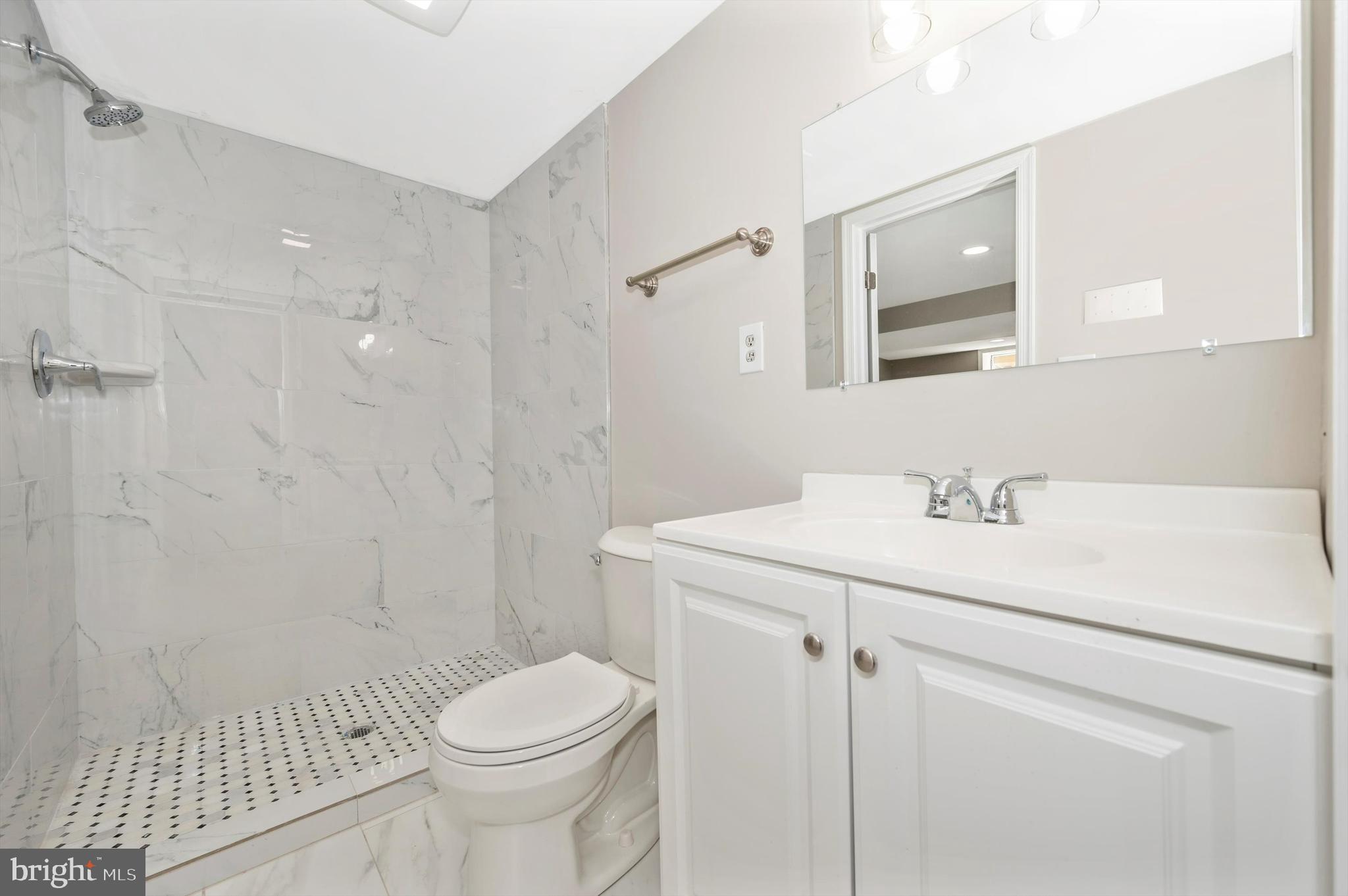 CATONSVILLE MANOR - Residential