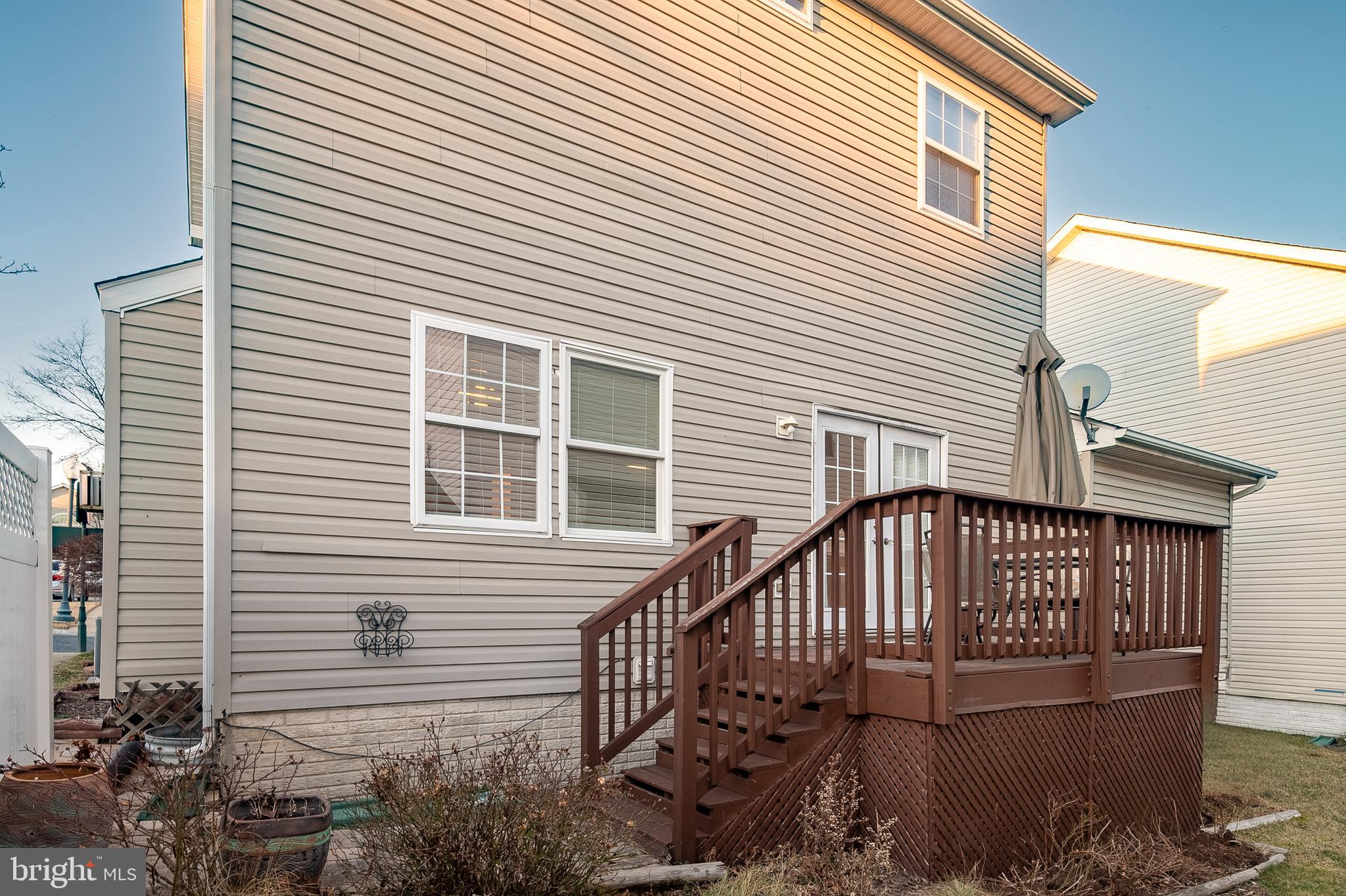 NEW COLONY VILLAGE - Residential