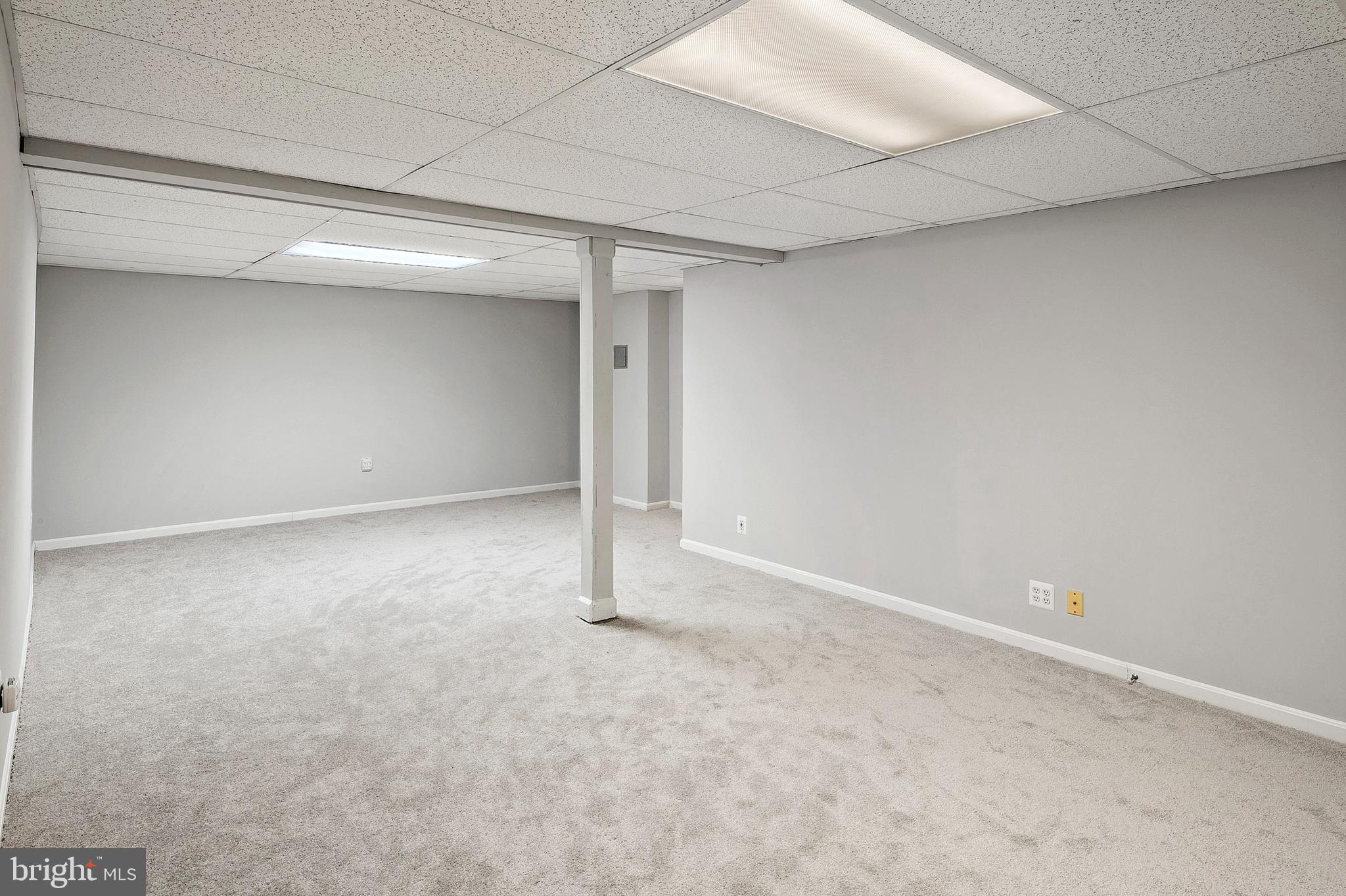 NEW COLONY VILLAGE - Residential