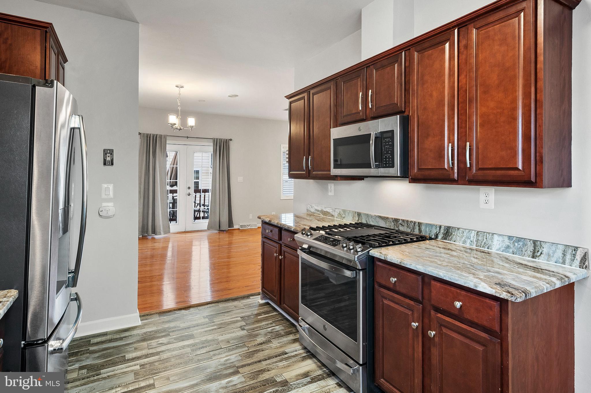 NEW COLONY VILLAGE - Residential