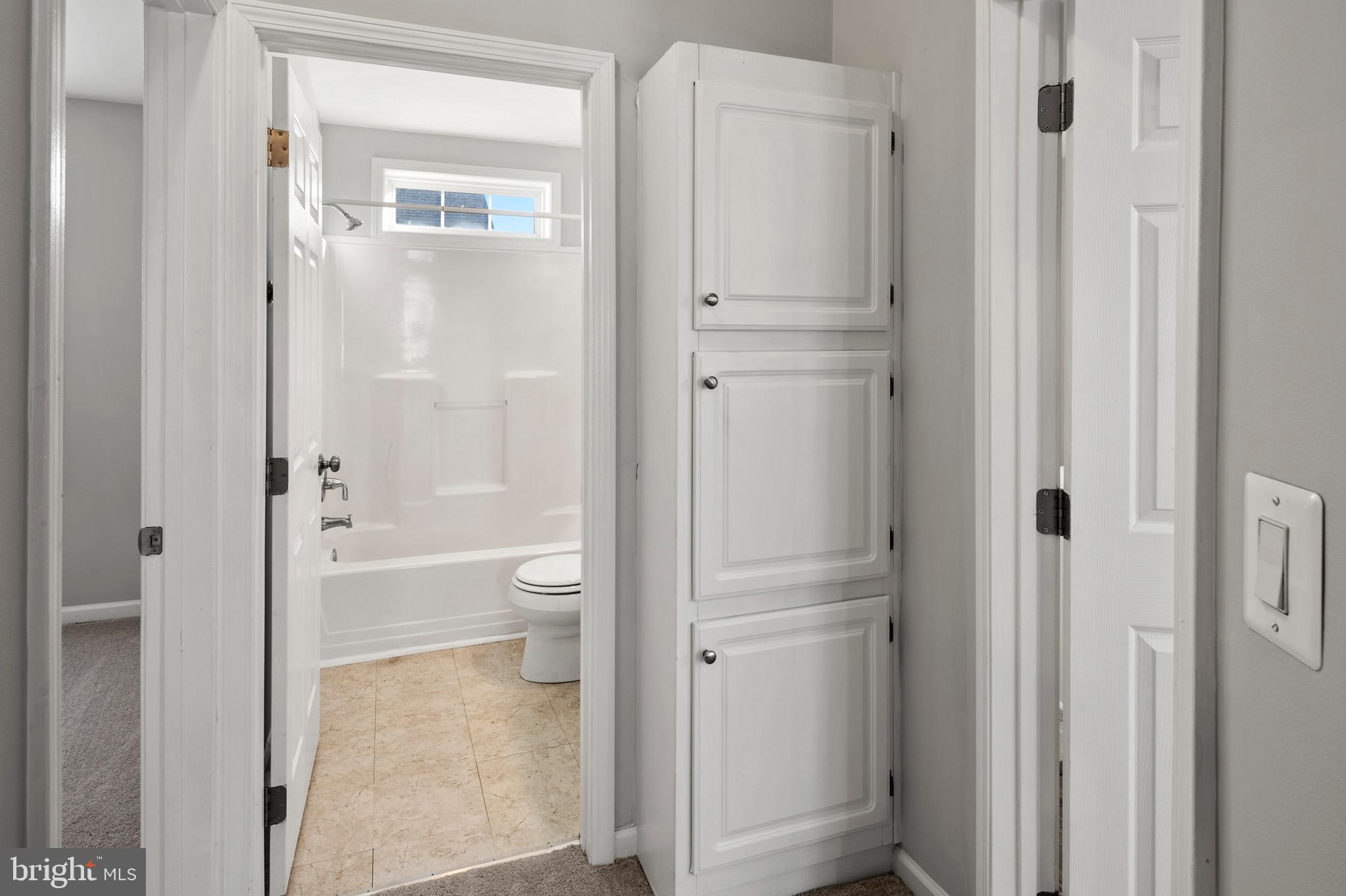 NEW COLONY VILLAGE - Residential