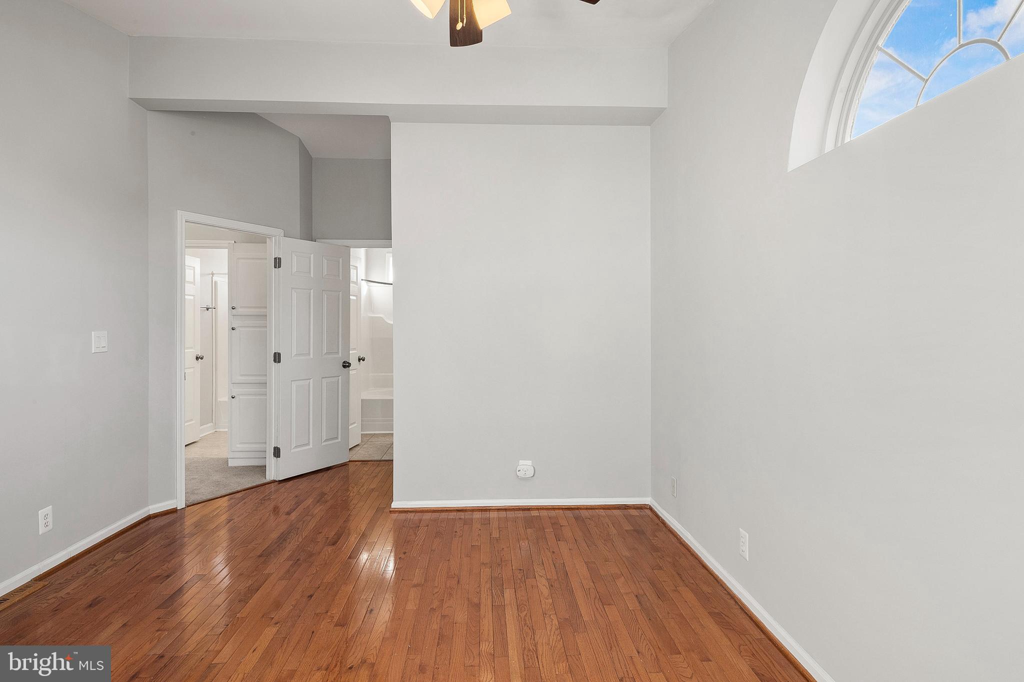 NEW COLONY VILLAGE - Residential