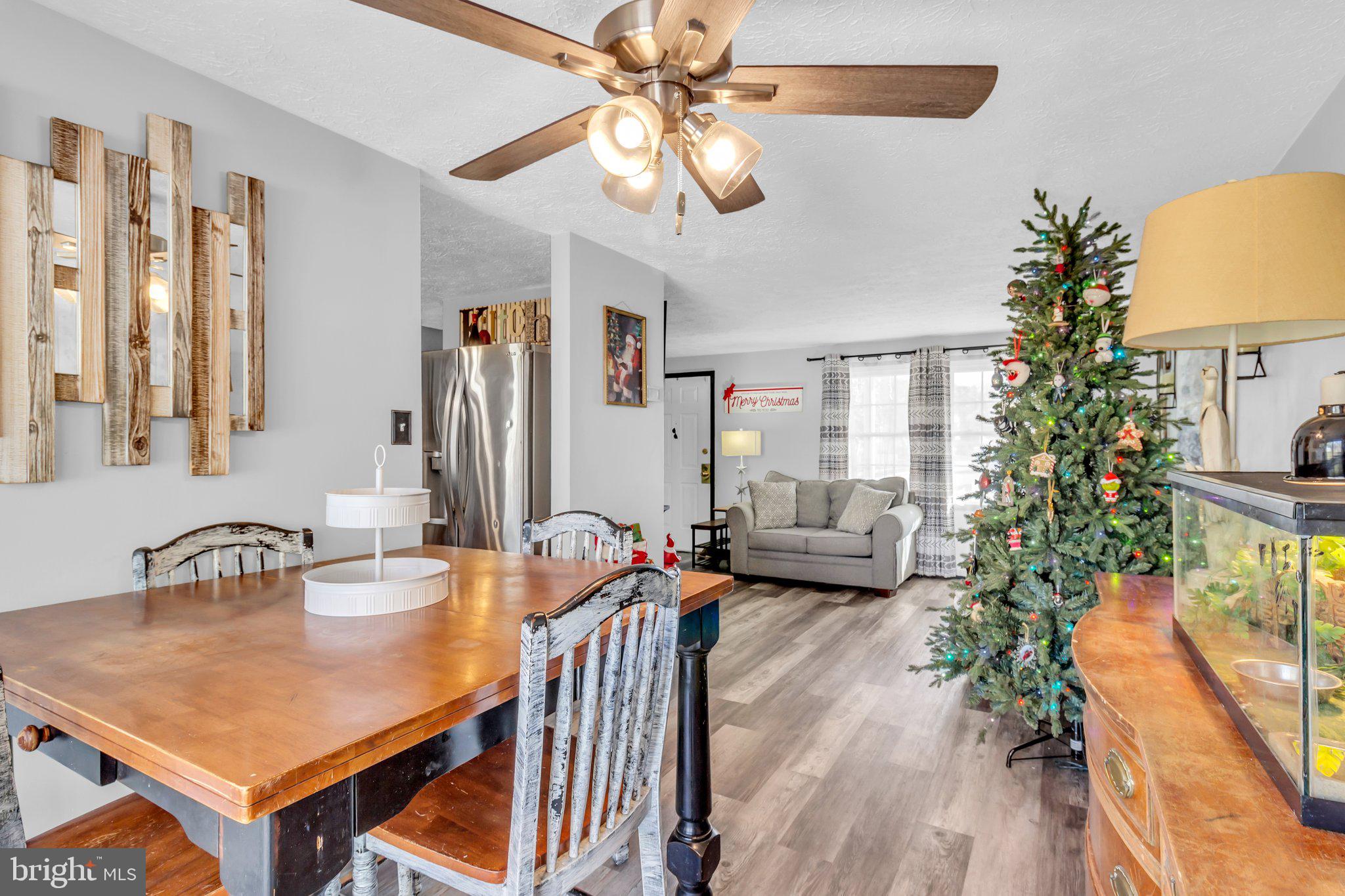 MIDDLE RIVER - Residential