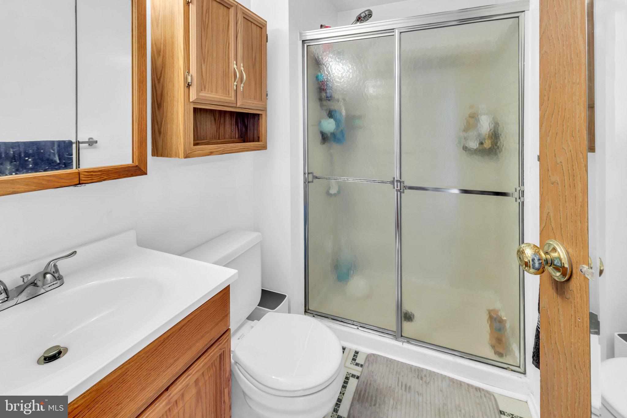 MIDDLE RIVER - Residential