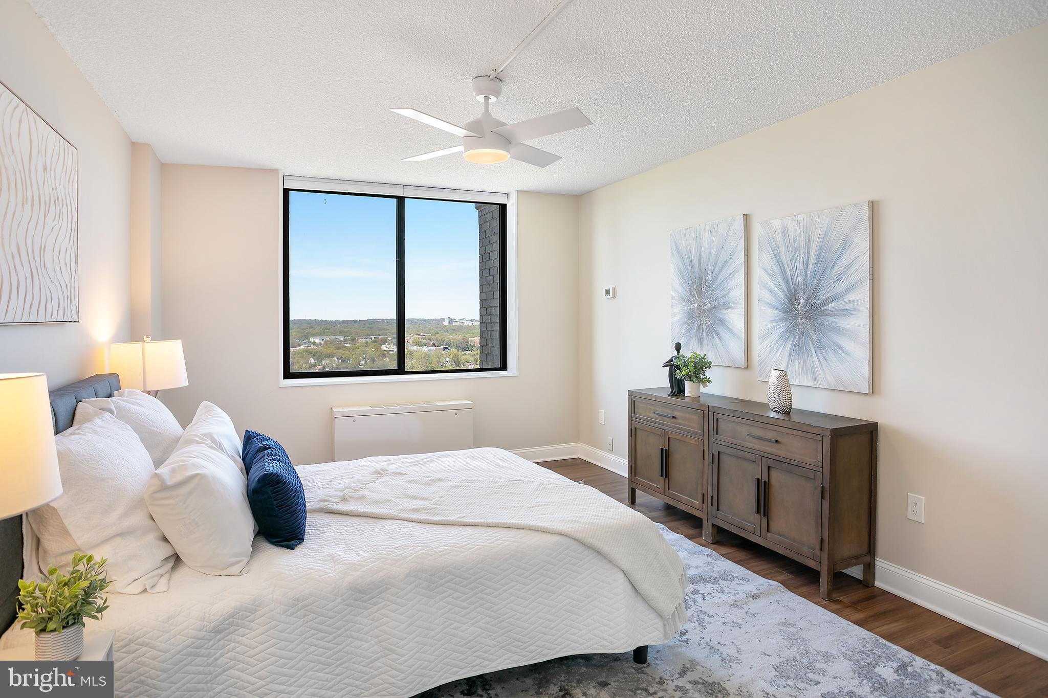 SKYLINE PLAZA - Residential