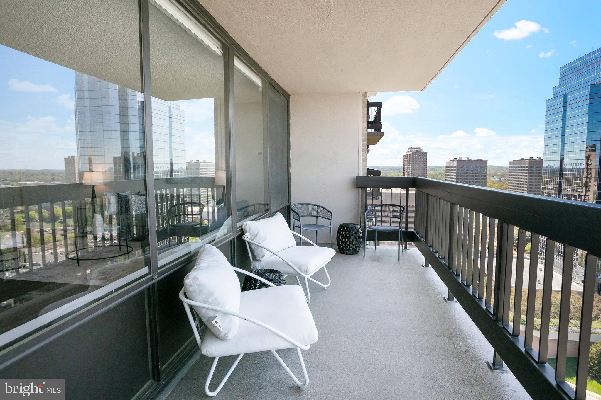 SKYLINE PLAZA - Residential