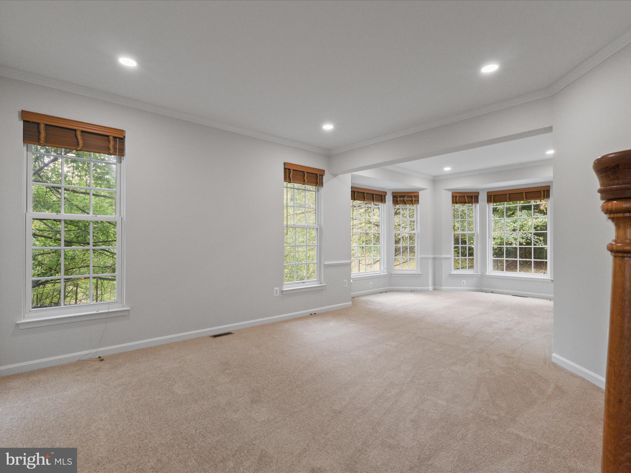 RIDGEFIELD OAKS - Residential