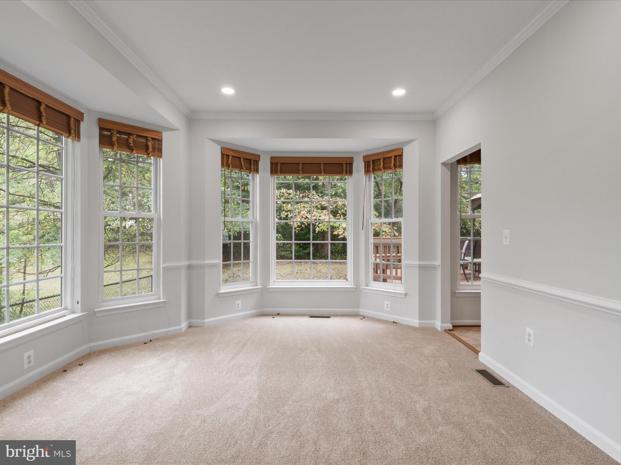 RIDGEFIELD OAKS - Residential