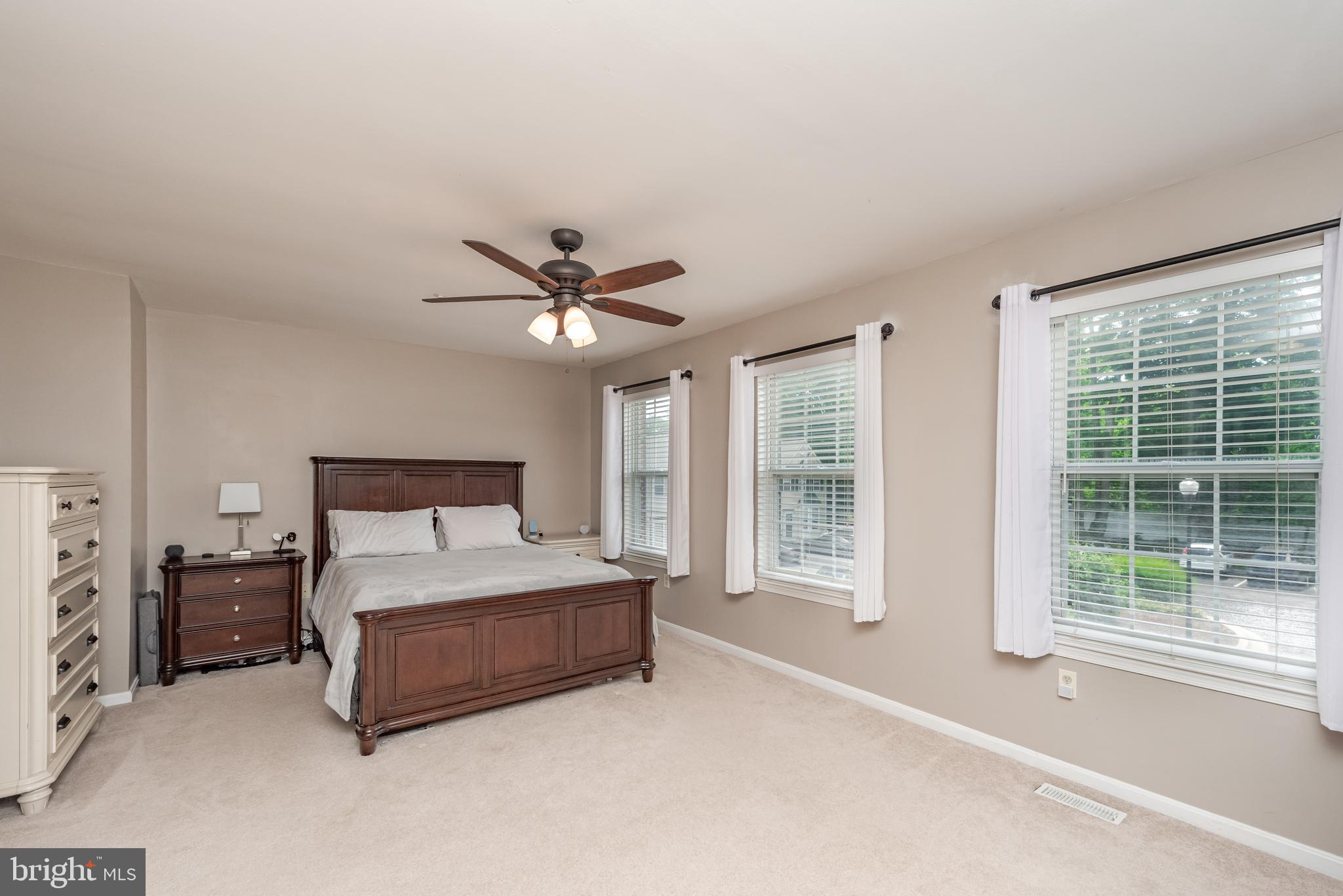 BEECHWOOD HILL - Residential