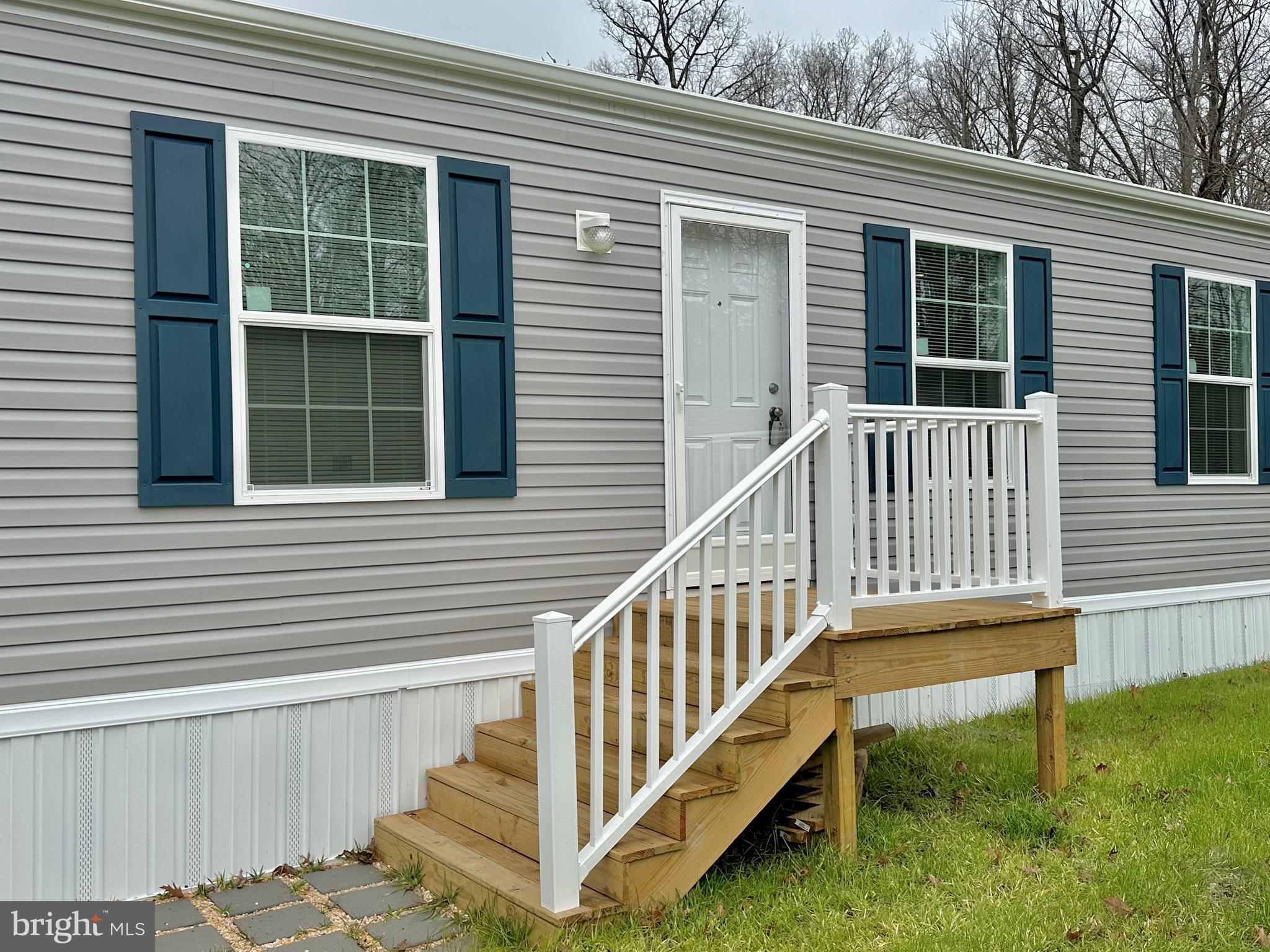 430 UNDERWOOD CIRCLE