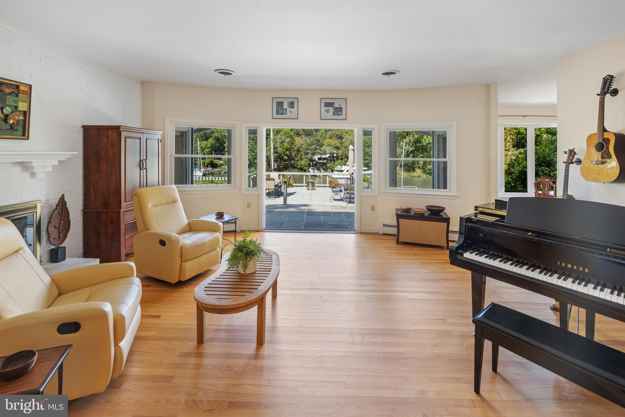 ANCHORAGE - Residential