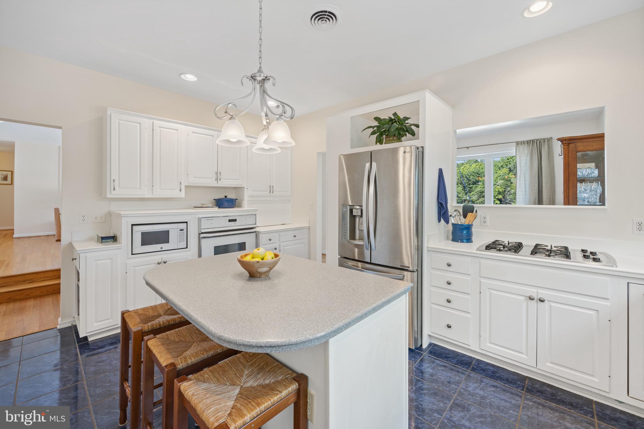 ANCHORAGE - Residential