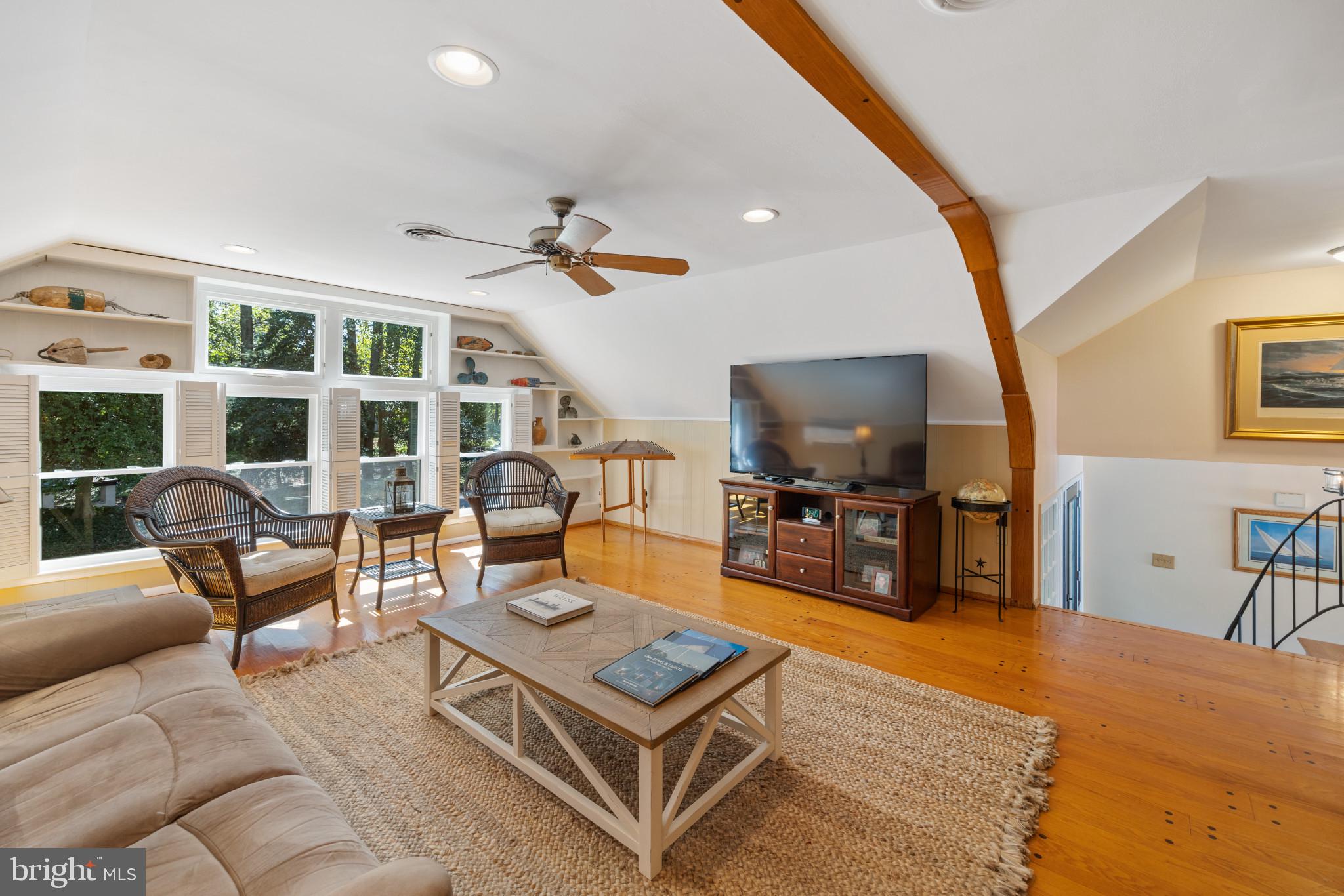 ANCHORAGE - Residential