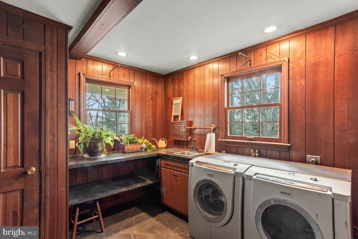 LANCASTER ESTATES - Residential